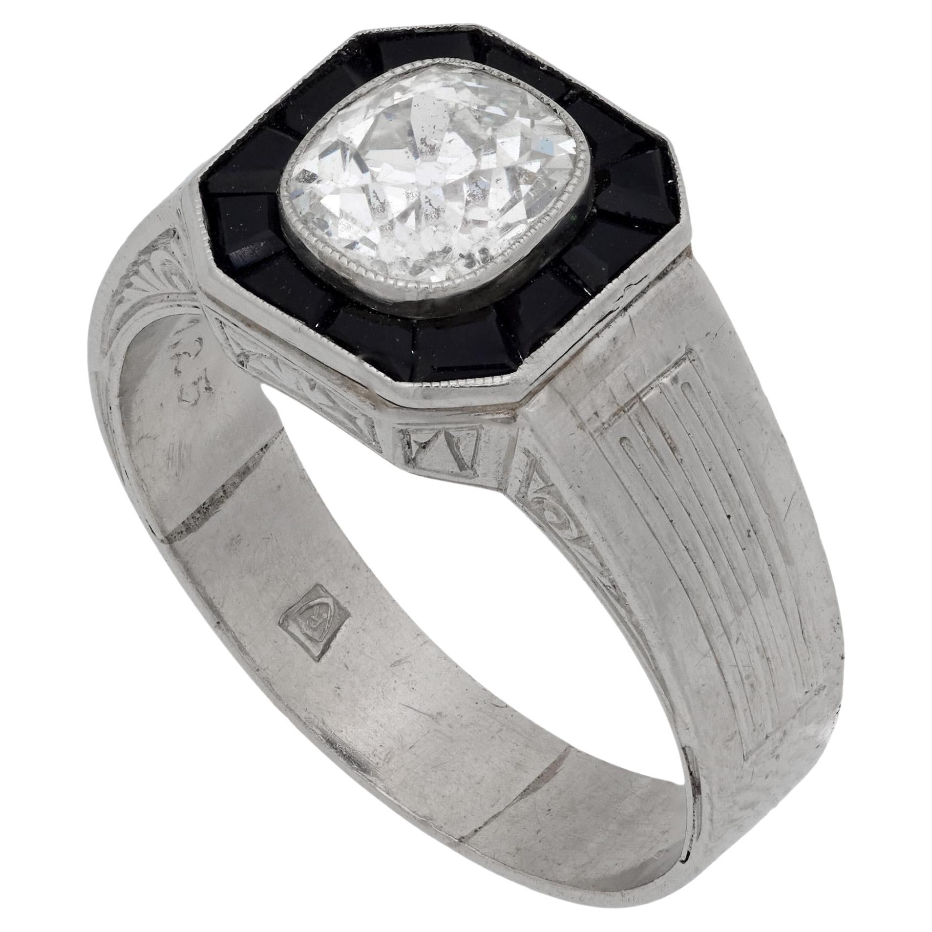Bague de fiançailles en platine de style Art déco 1,25 carat diamant taille ancienne mine onyx en vente