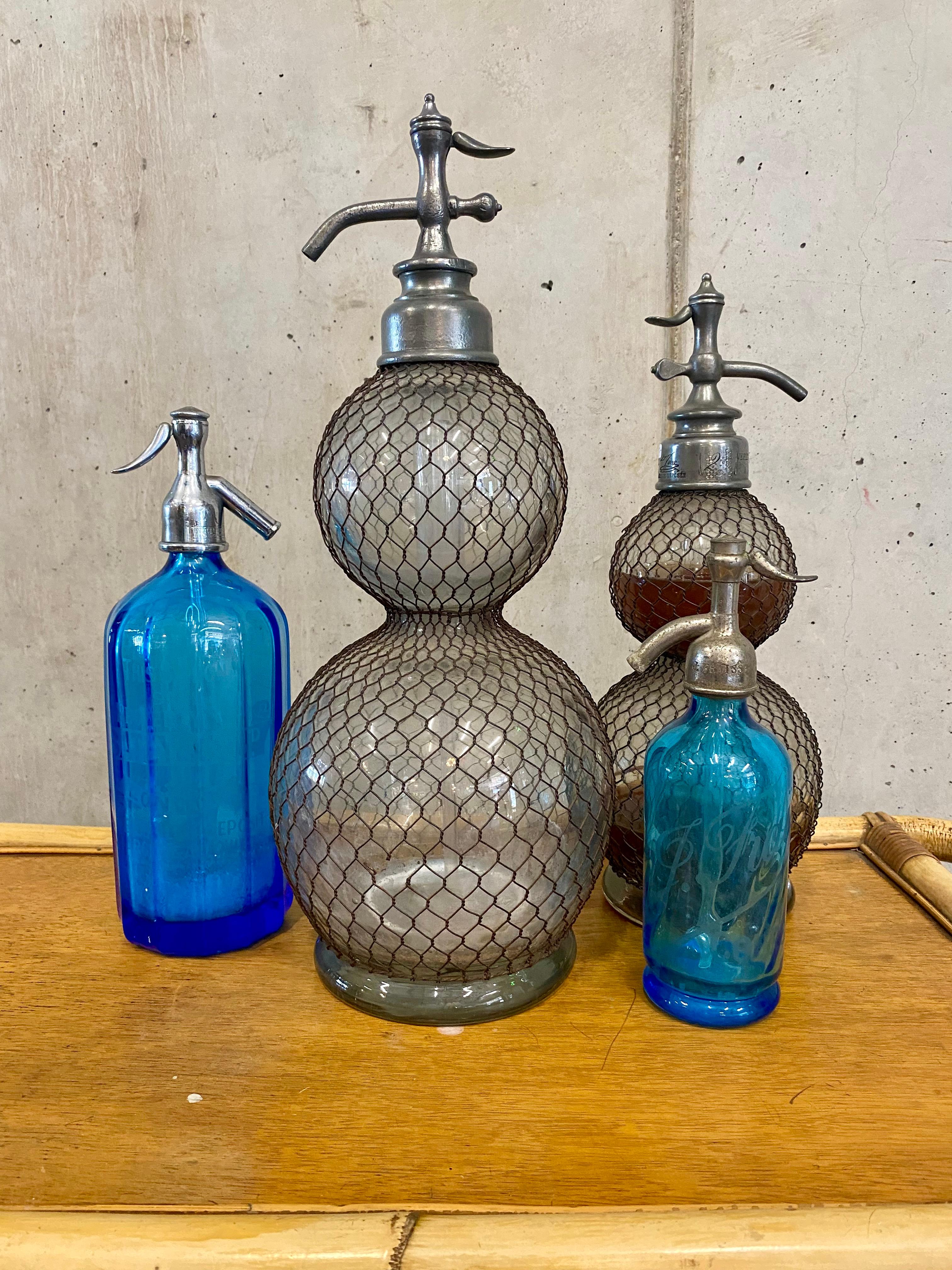 Art Art Nouveau Seltzogene, Soda Syphon Bottle, white Glass with wire jacket 7