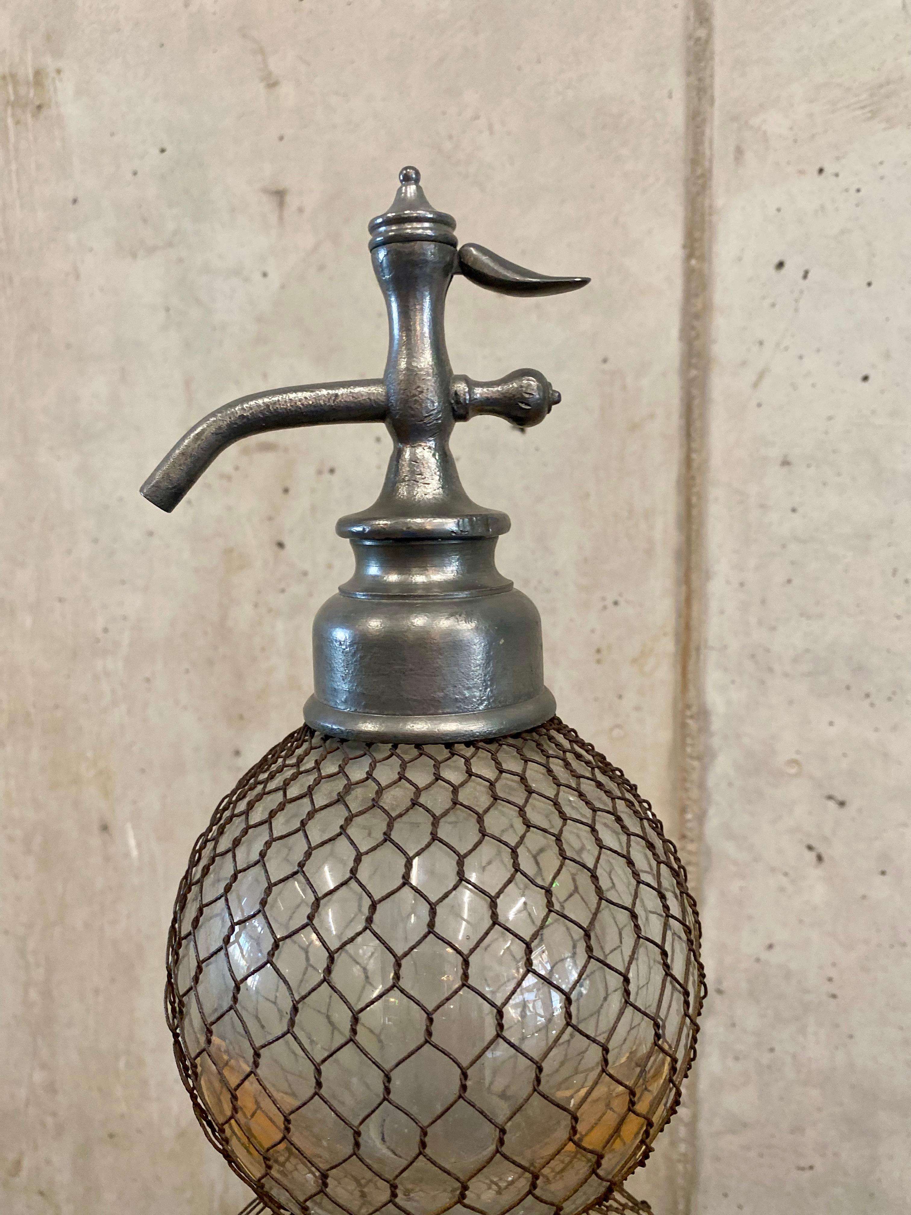 Art Art Nouveau Seltzogene, Soda Syphon Bottle, white Glass with wire jacket 3