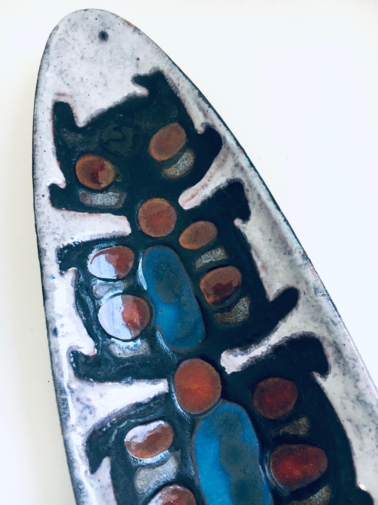 Schale mit Surfboard-Schale aus Keramik von Rogier Vandeweghe für Perignem Studio im Angebot 2