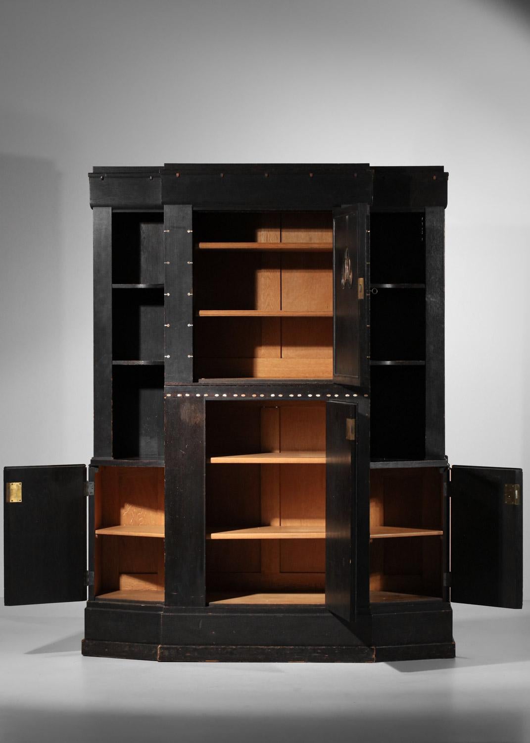 Art craft furniture from the 20s in blackened oak attributed to Josef hoffmann  For Sale 8