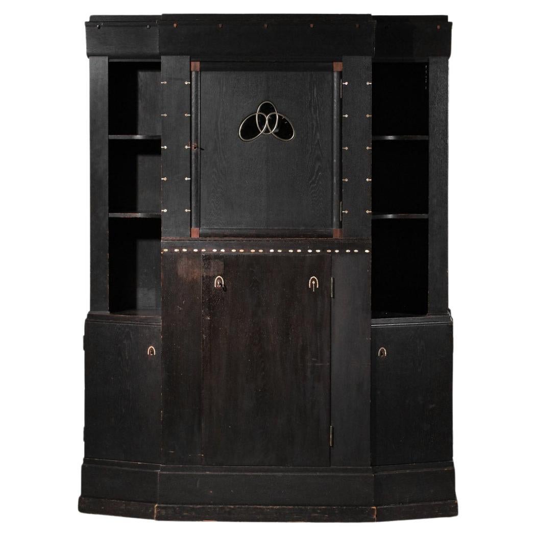 Art craft furniture from the 20s in blackened oak attributed to Josef hoffmann  For Sale
