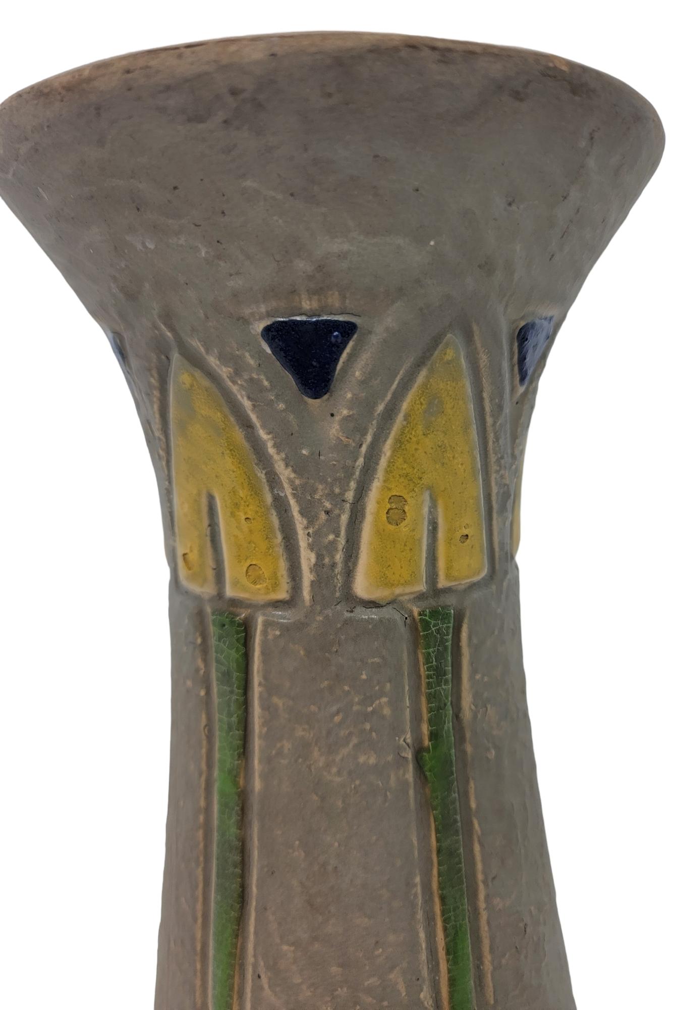 Art & Crafts Roseville Mostique Art Pottery Vase, circa 1930s In Good Condition In Pasadena, CA