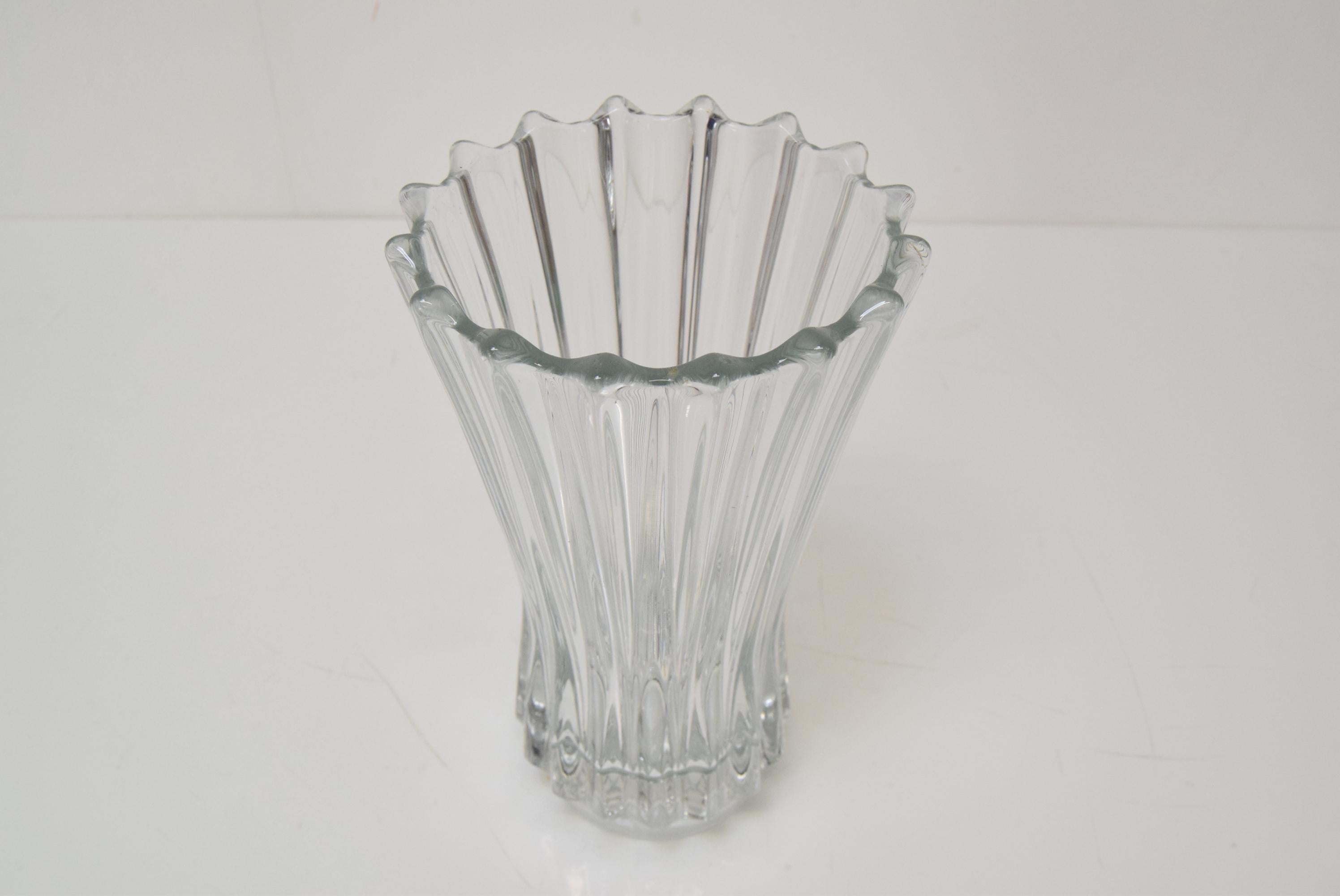 Czech Art Crystal Glass Vase, Crystalex Novy Bor, 1970's.  For Sale