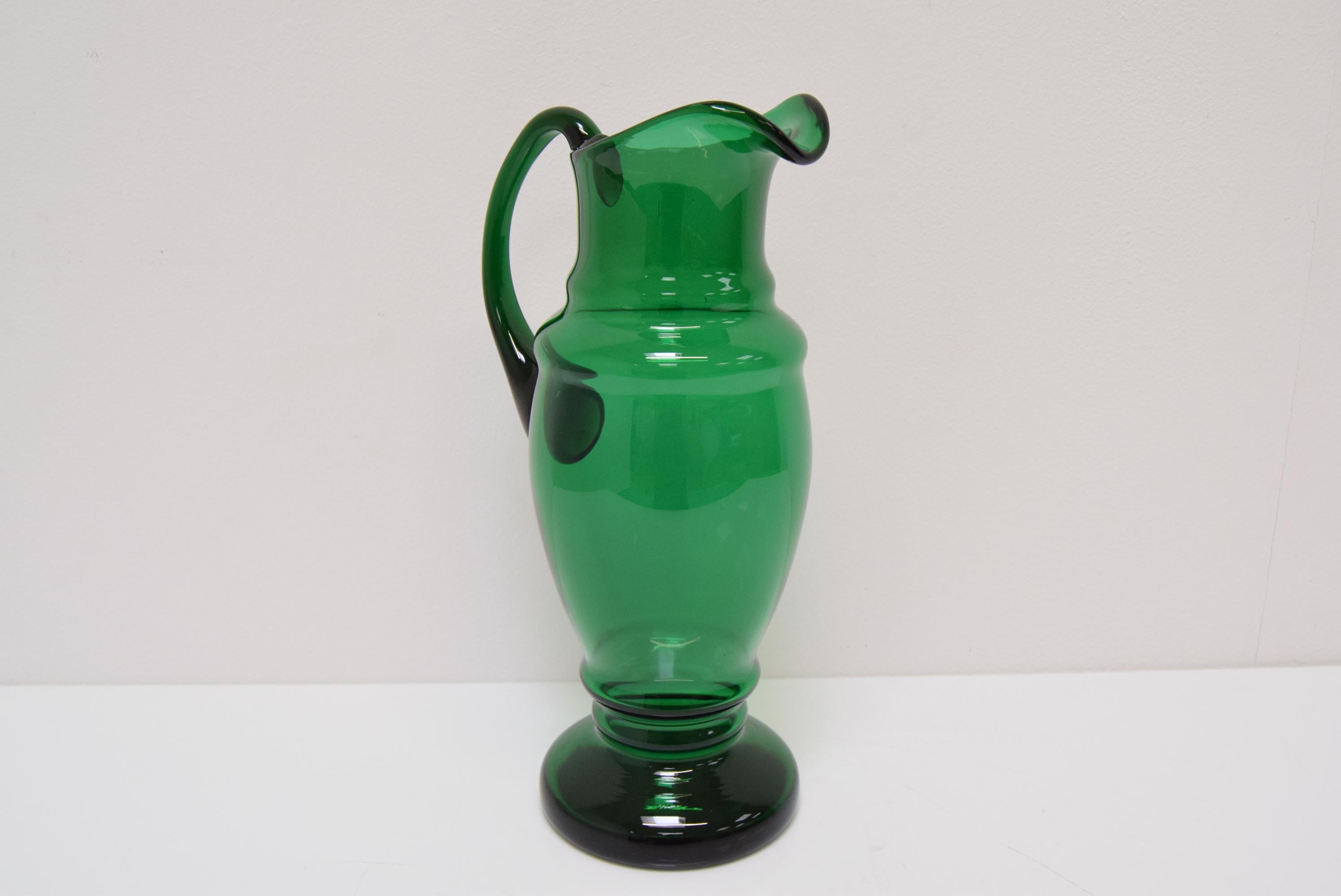 Art Czech Glass Pitcher, by Glasswork Novy Bor, 1930s In Good Condition For Sale In Praha, CZ
