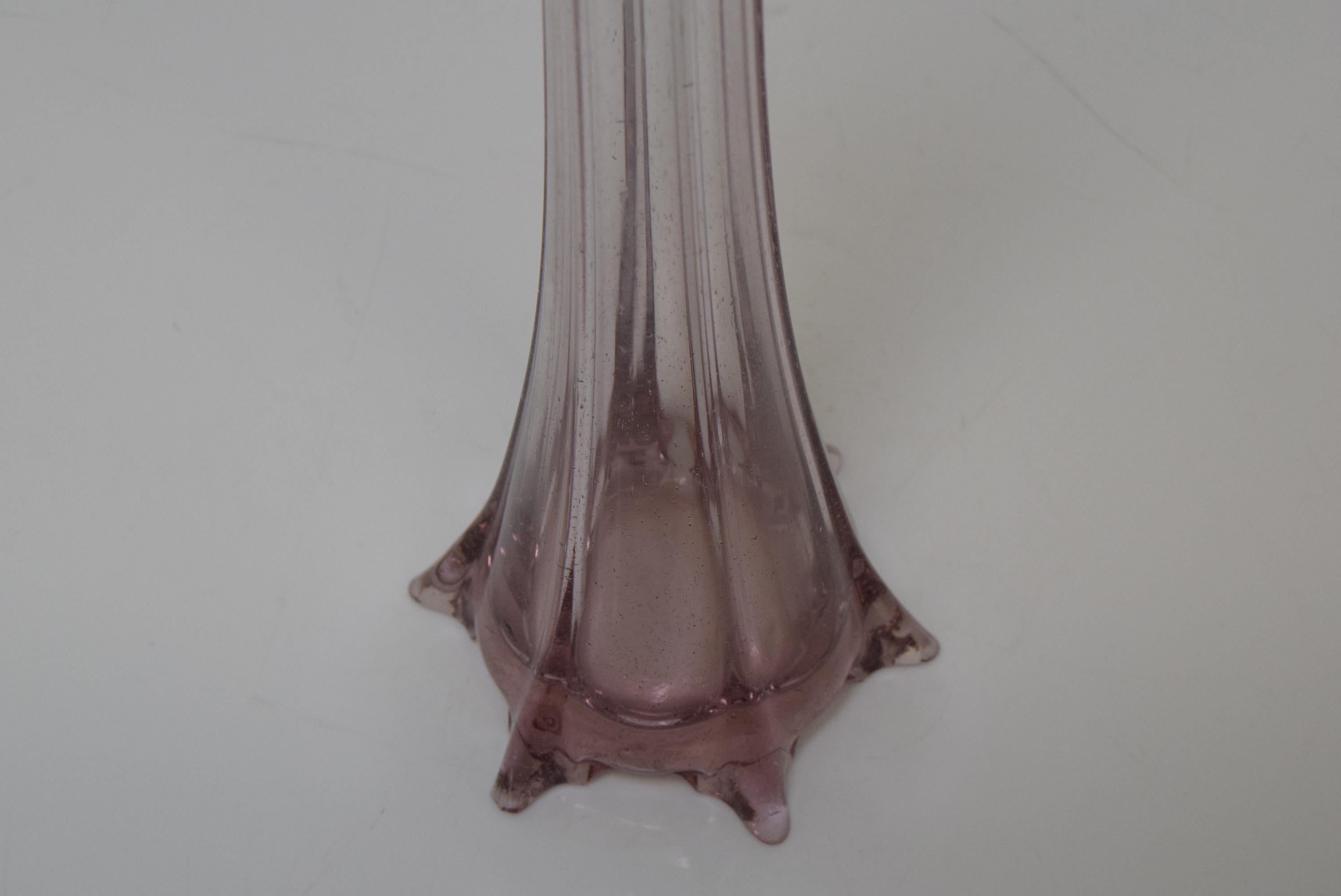 Vase en verre tchèque d'art, par Glasswork, né en novembre 1950  État moyen - En vente à Praha, CZ