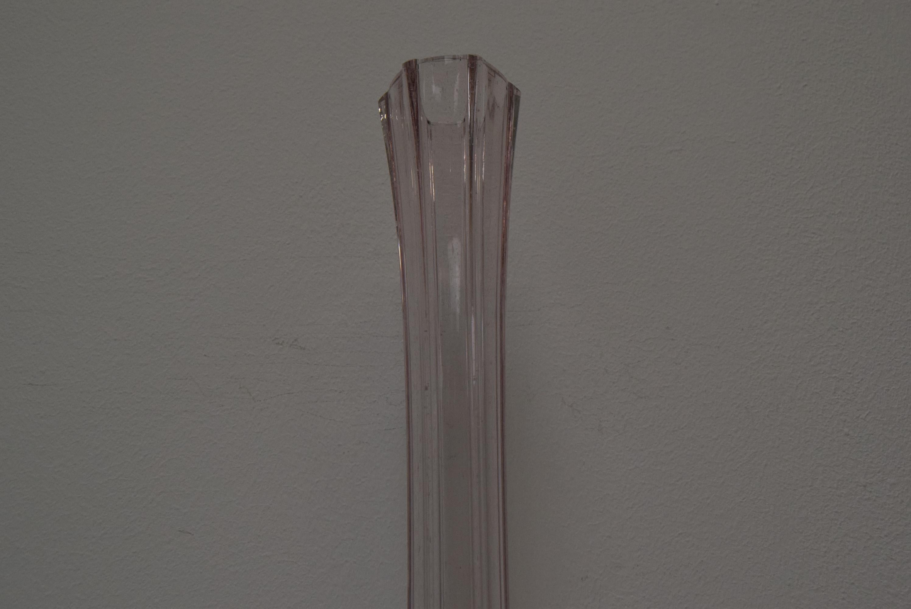 Art Czech Glass Vase, by Glasswork Novy Bor, 1950s For Sale 1