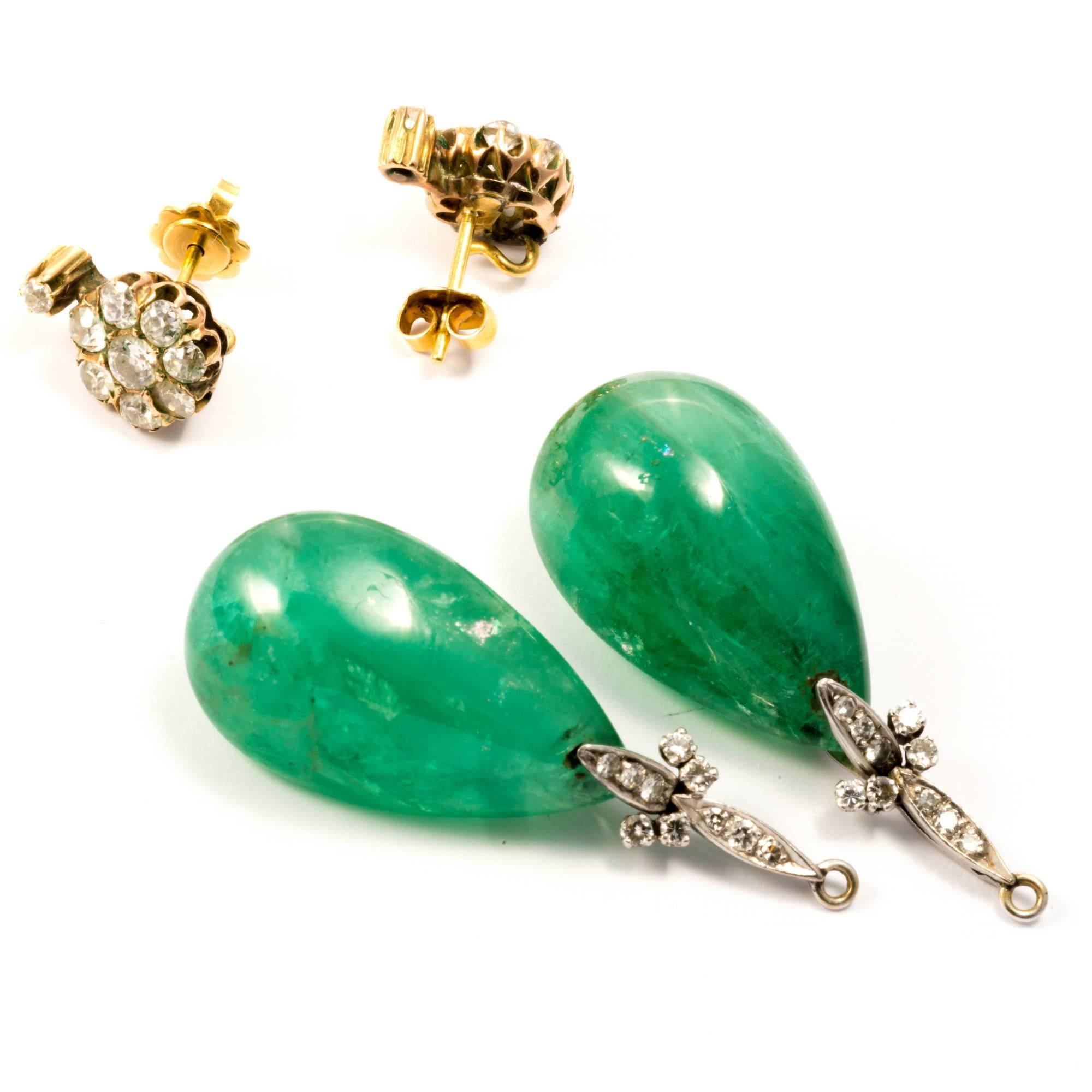 Women's or Men's 18K Antique Art Deco 40 Carats Emerald Drop Diamond Dangle Convertible Earrings For Sale
