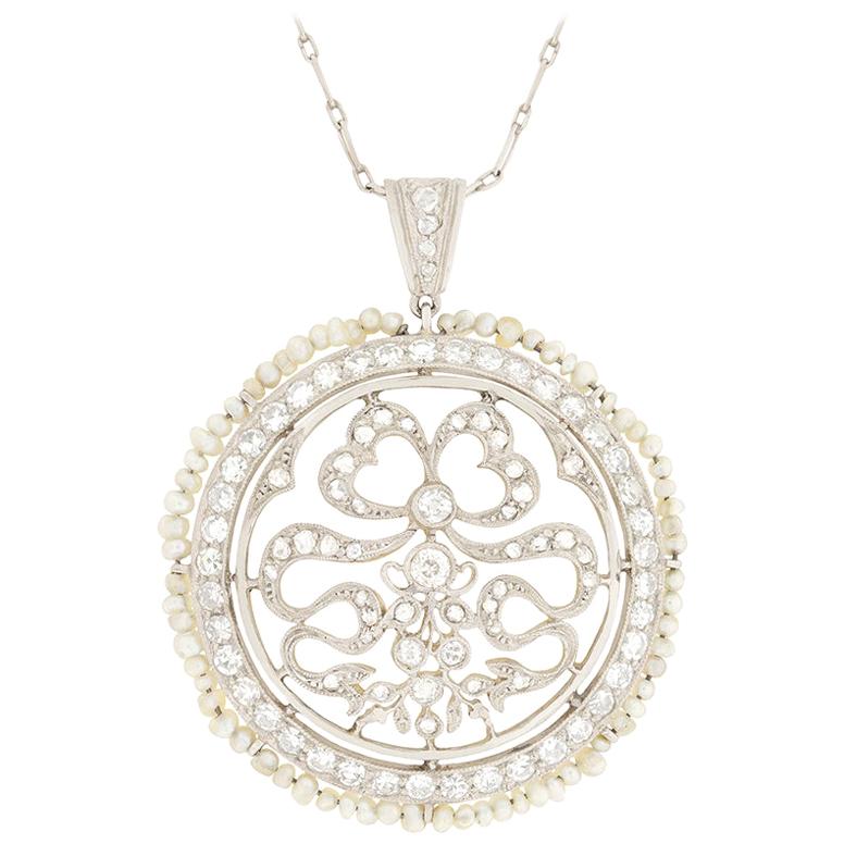 Art Deco 0.15 Carat Diamond and Pearl Necklace, circa 1920s For Sale