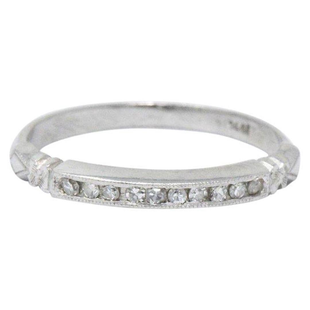 Art Deco 0.15 Carat Diamond and Platinum Band Ring