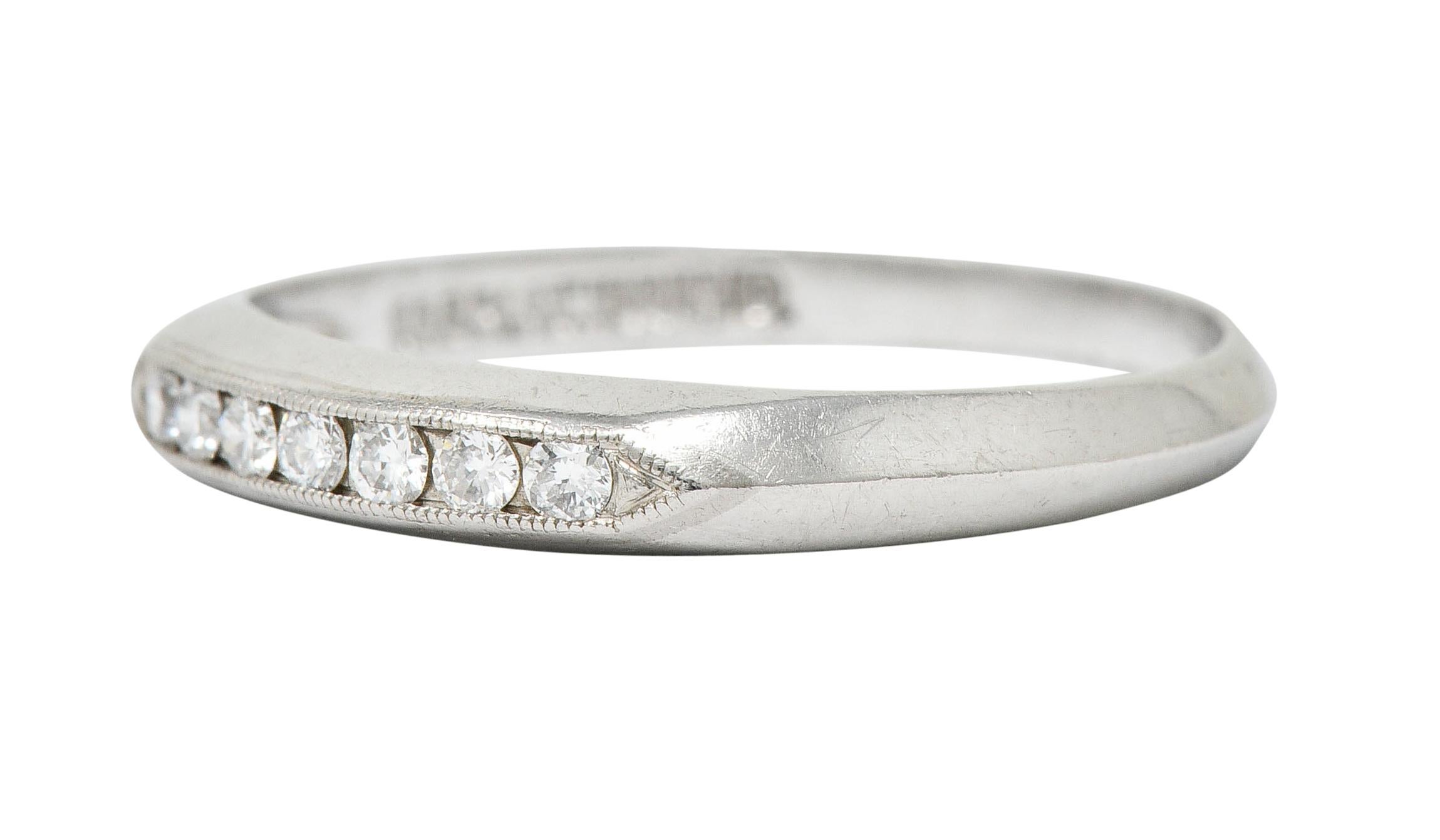 Women's or Men's Art Deco 0.18 Carat Diamond Platinum Knife Edge Band Ring
