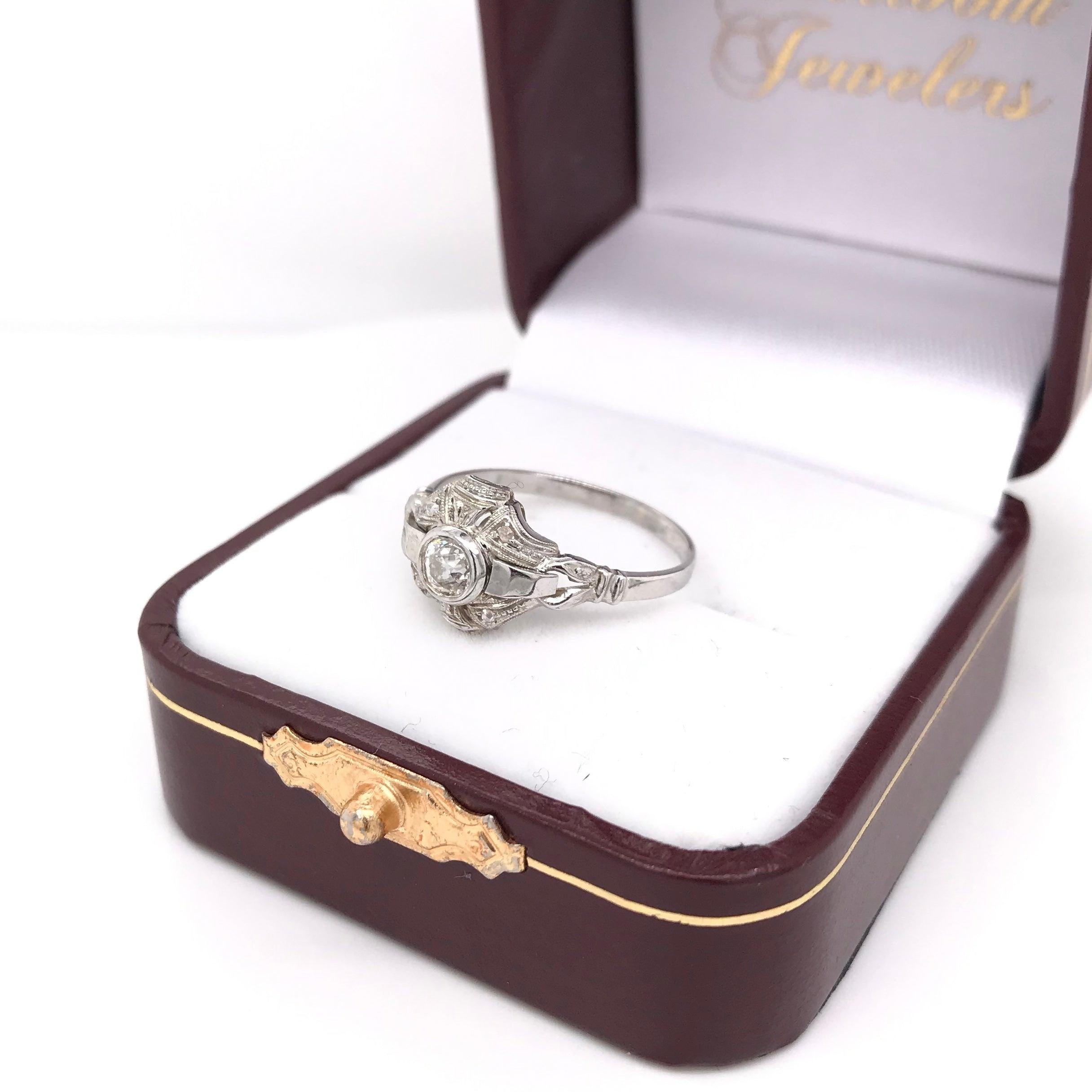 Art Deco 0.25 Carat Diamond Ring For Sale 6
