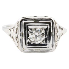 Antique Art Deco 0.25ct Diamond Solitaire Engagement Filigree Ring in 18K White Gold