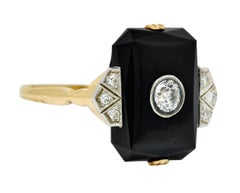 Art Deco 0.26 Carat Diamond Onyx Platinum-Topped 14 Karat Gold Ring