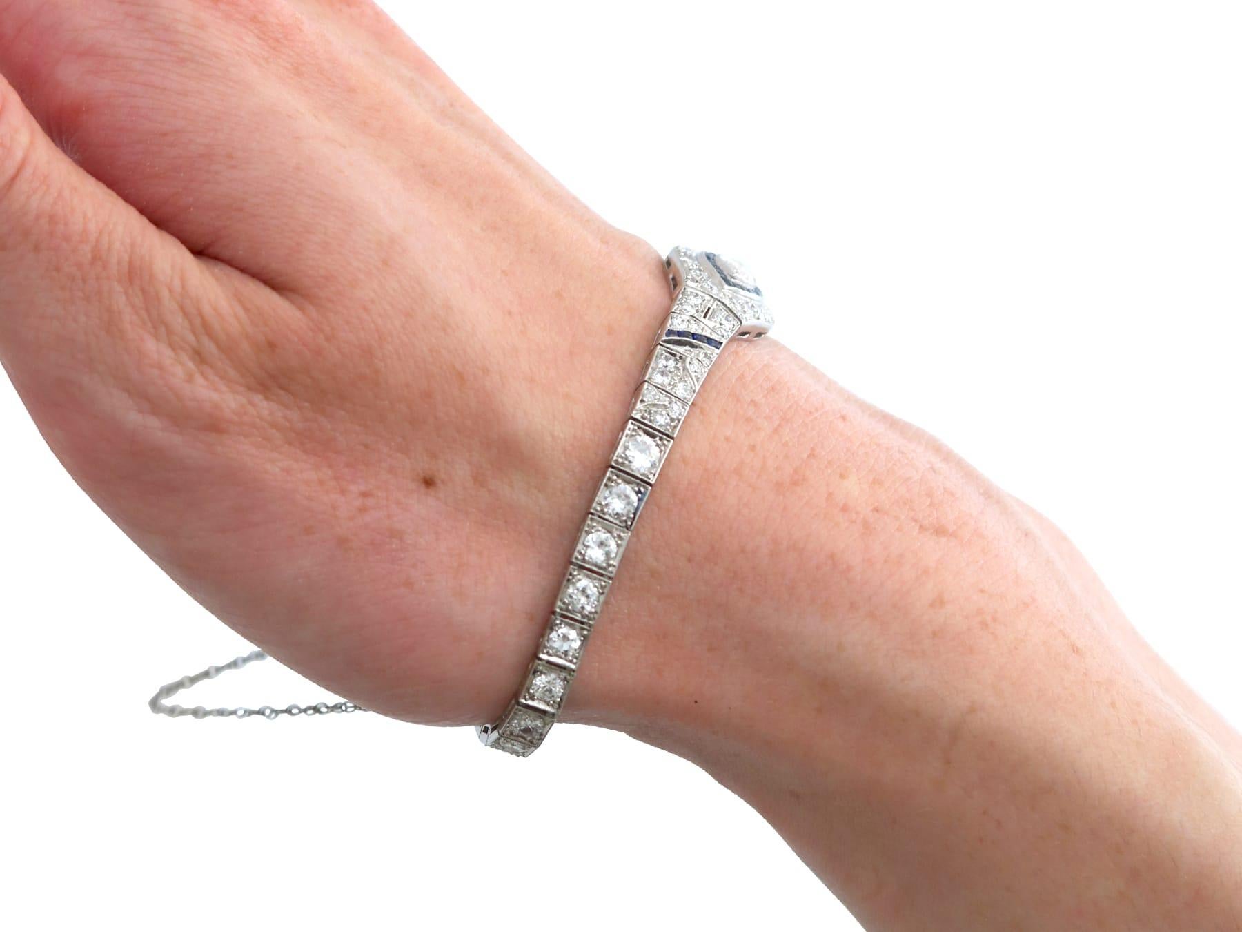 Bracciale Art Deco in platino con zaffiro da 0,30 carati e diamante da 7,58 carati Circa 1920 in vendita 7