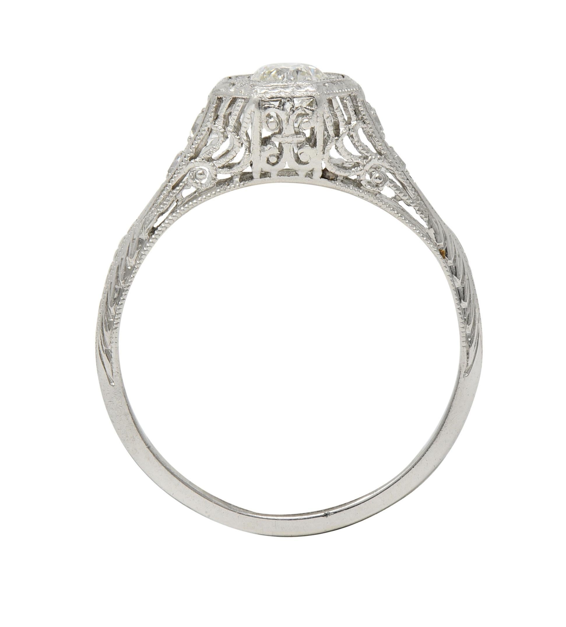 Art Deco 0.30 CTW Diamond Platinum Fleur-De-Lis Vintage Engagement Ring For Sale 5