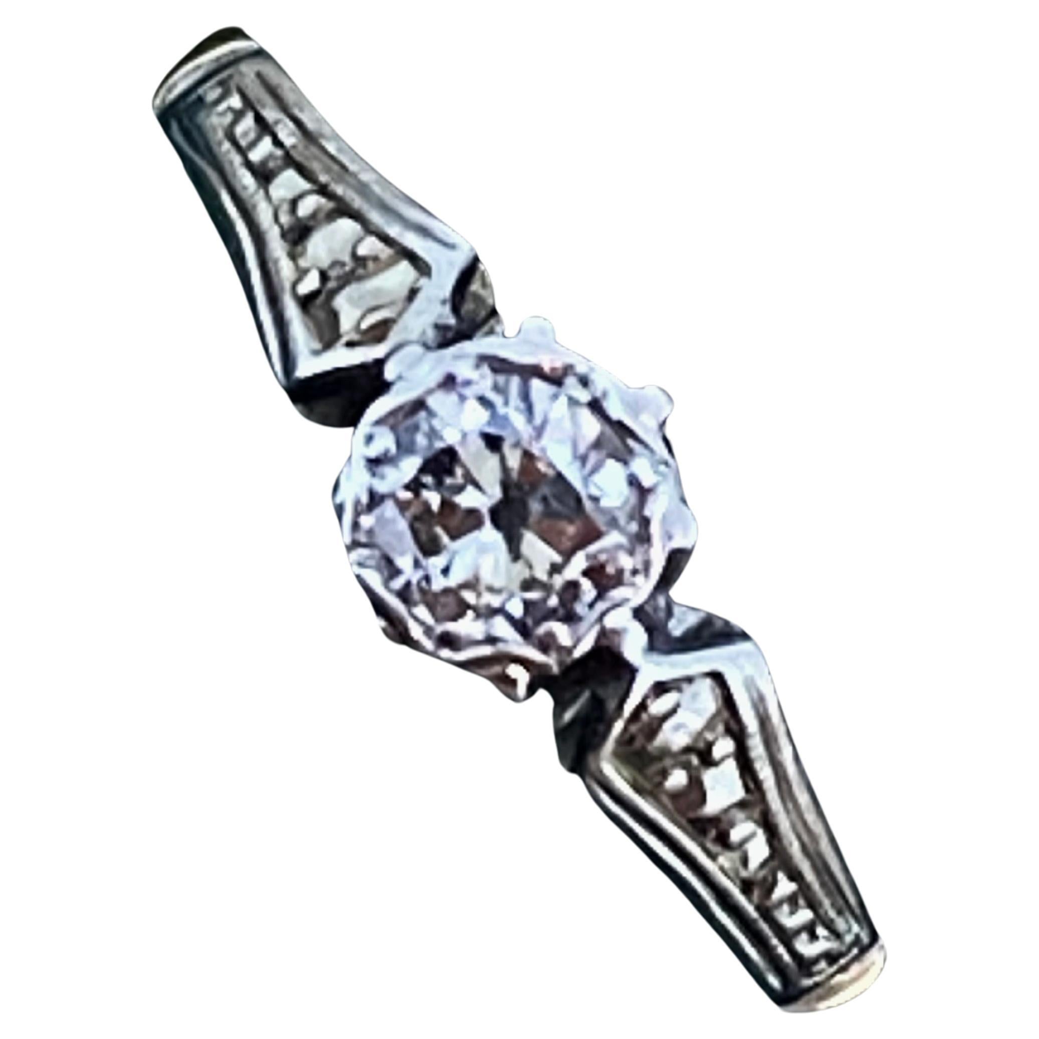 Art-Deco 0.30ct Old European Cut Diamond Solitaire Engagement Ring in 18K/Plat. For Sale