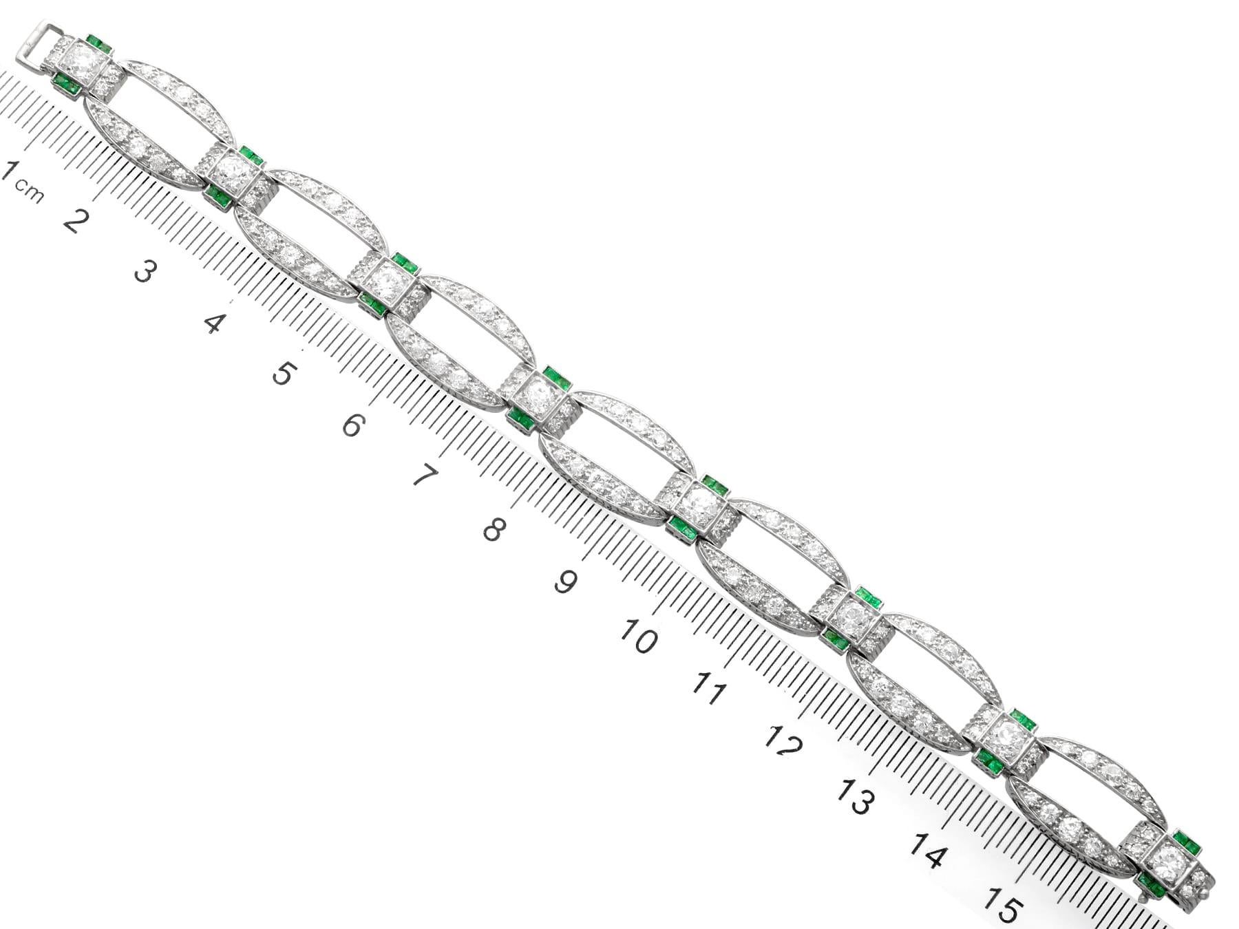Art Deco 0.32 Carat Emerald, 6.13 Carat Diamond and Platinum Bracelet Circa 1910 For Sale 5