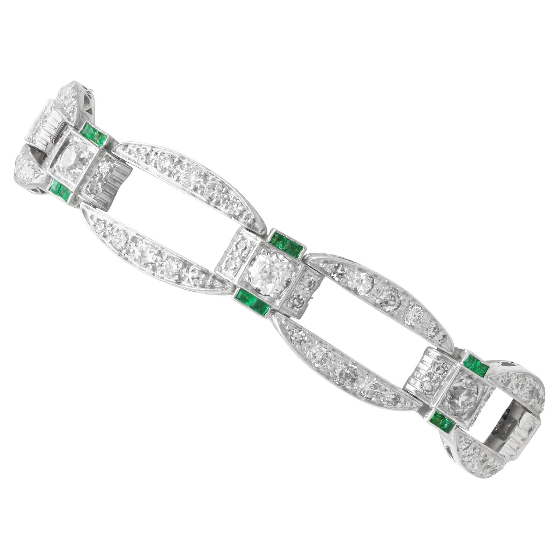 Art Deco 0.32 Carat Emerald, 6.13 Carat Diamond and Platinum Bracelet Circa 1910 For Sale