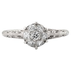 Anello di fidanzamento in stile Art Deco con diamante a grappolo in platino da 0,32 carati in filigrana