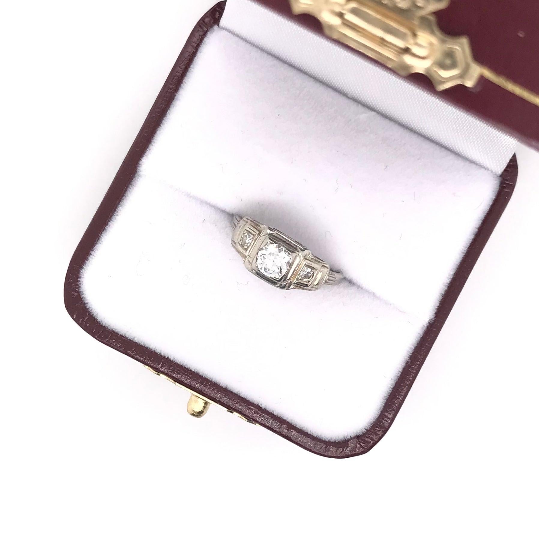 Art Deco 0.33 Carat Diamond Ring 3
