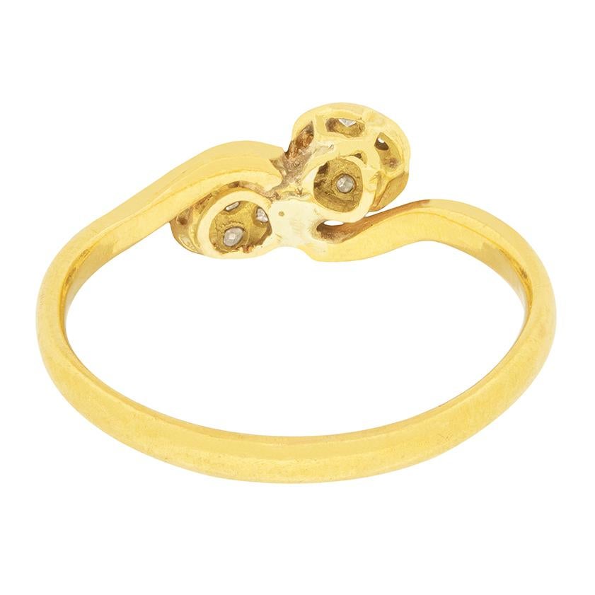 Art déco 0,34 Karat Diamant-Zwei Gänseblümchen-Cluster-Ring, um 1923 im Zustand „Gut“ im Angebot in London, GB
