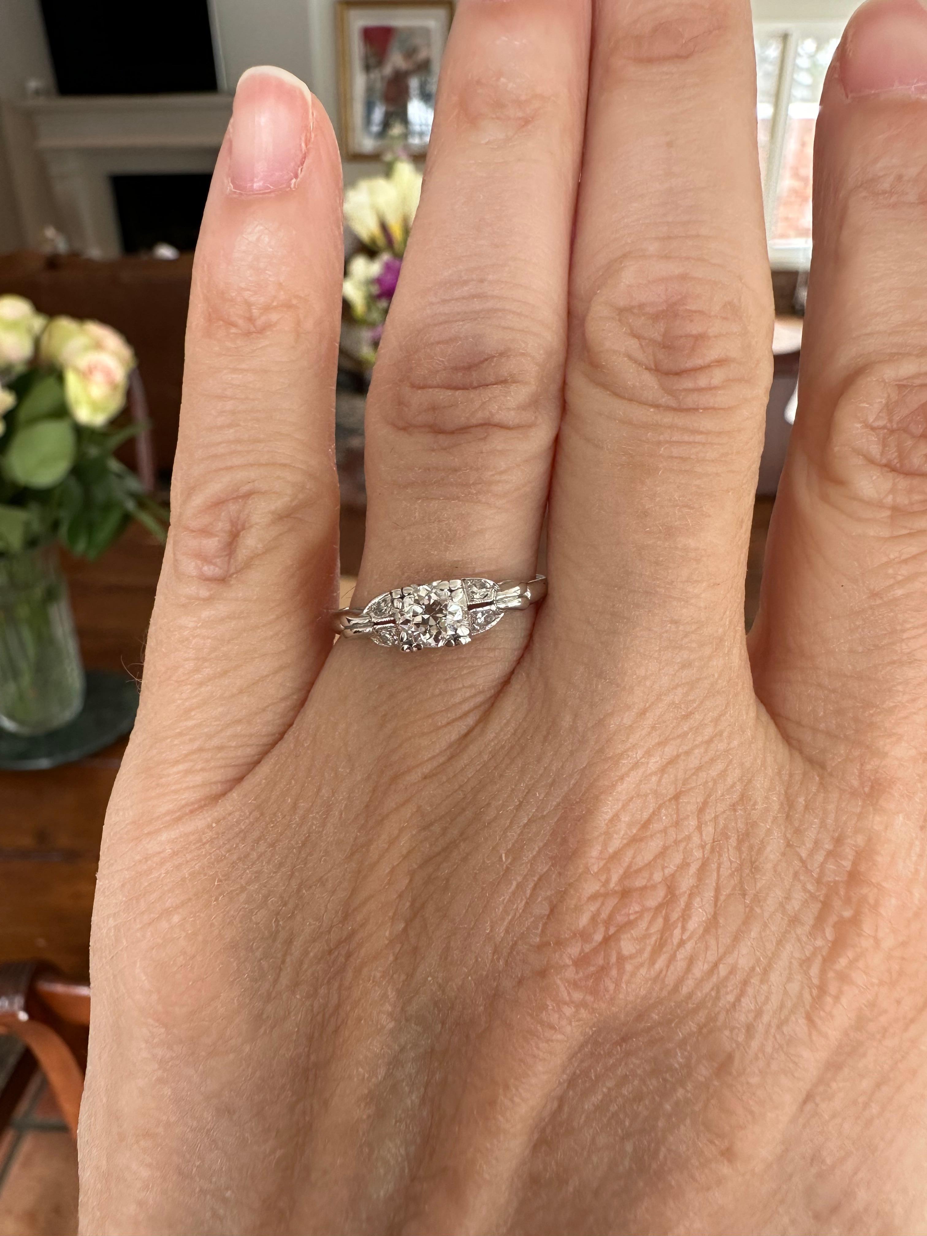 Art Deco 0.35-Carat Diamond Engagement Ring  For Sale 5