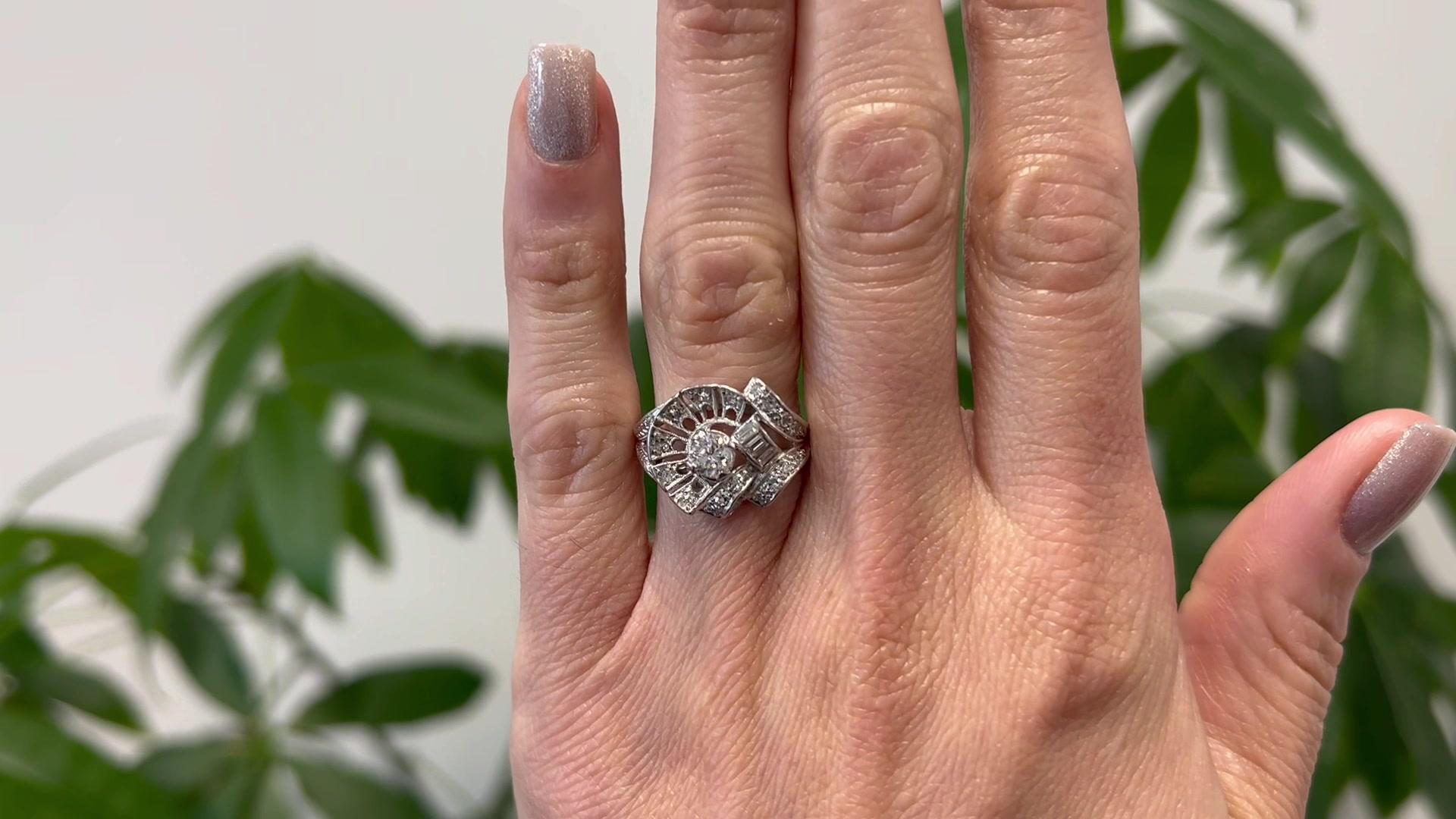 Art Deco 0.35 Karat Diamant-Platin-Ring (Art déco)