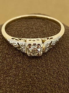 Art-Deco 0.35ct Diamond Solitaire with Accents 18K Yellow Gold & Platinum Ring