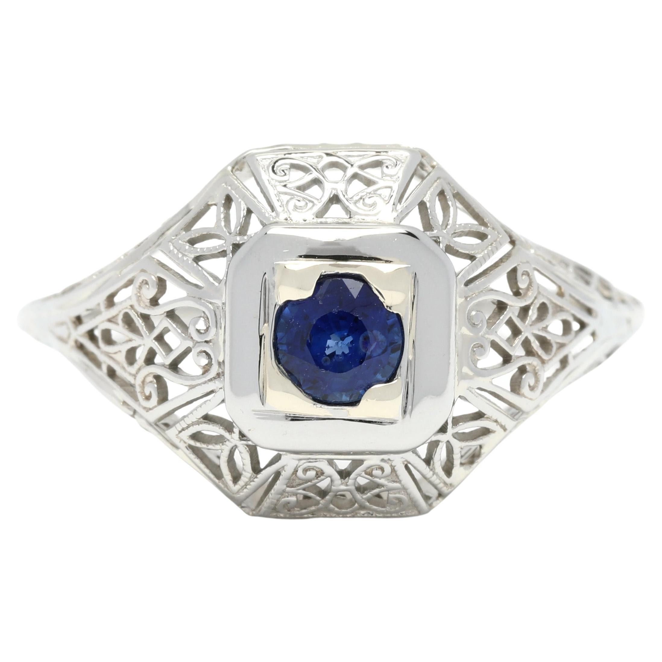 Art Deco 0.35ctw Sapphire Filigree Cocktail Ring, 14K White Gold, Ring For Sale