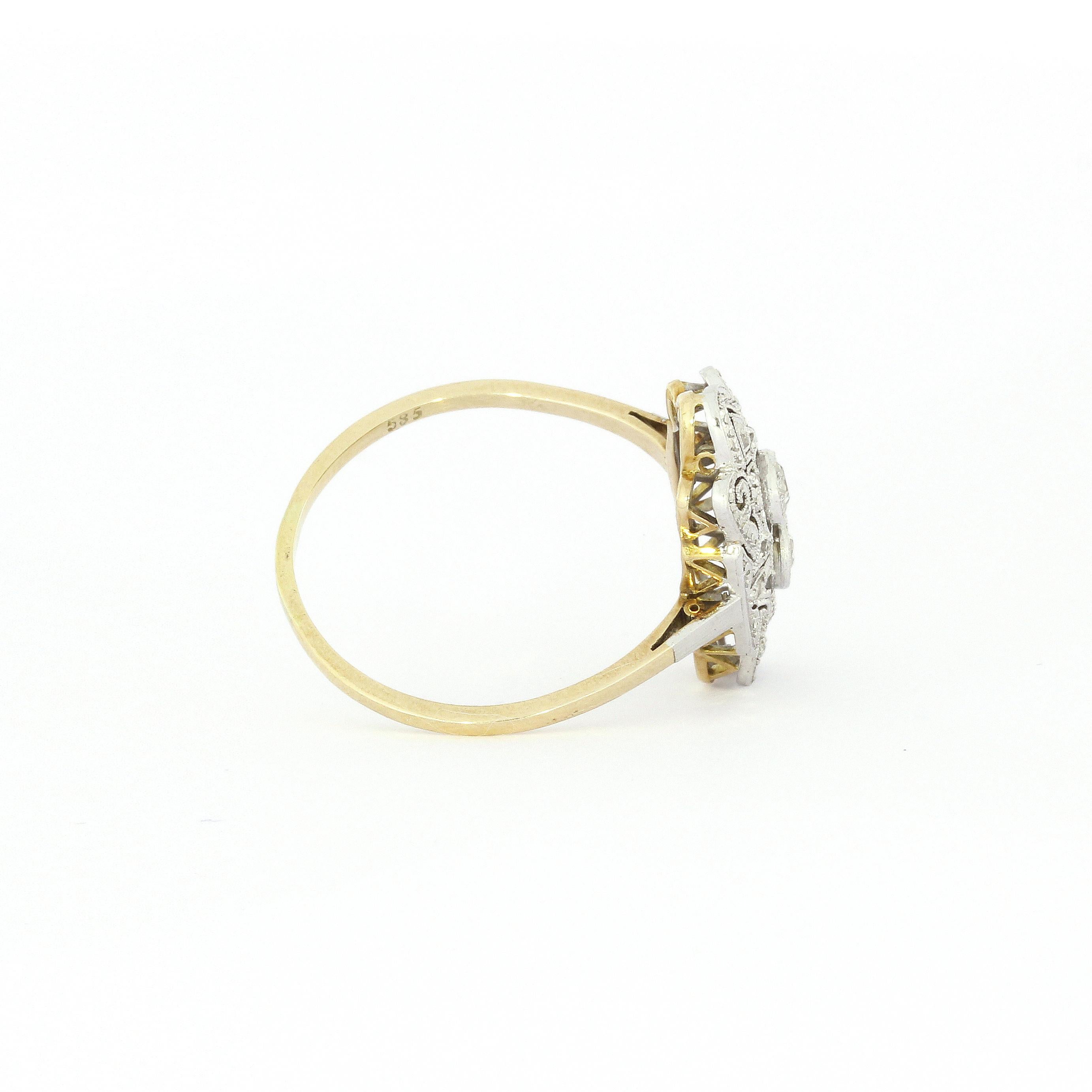 Art Deco 0, 42 Carat Old European Cut Diamond Ring For Sale 2