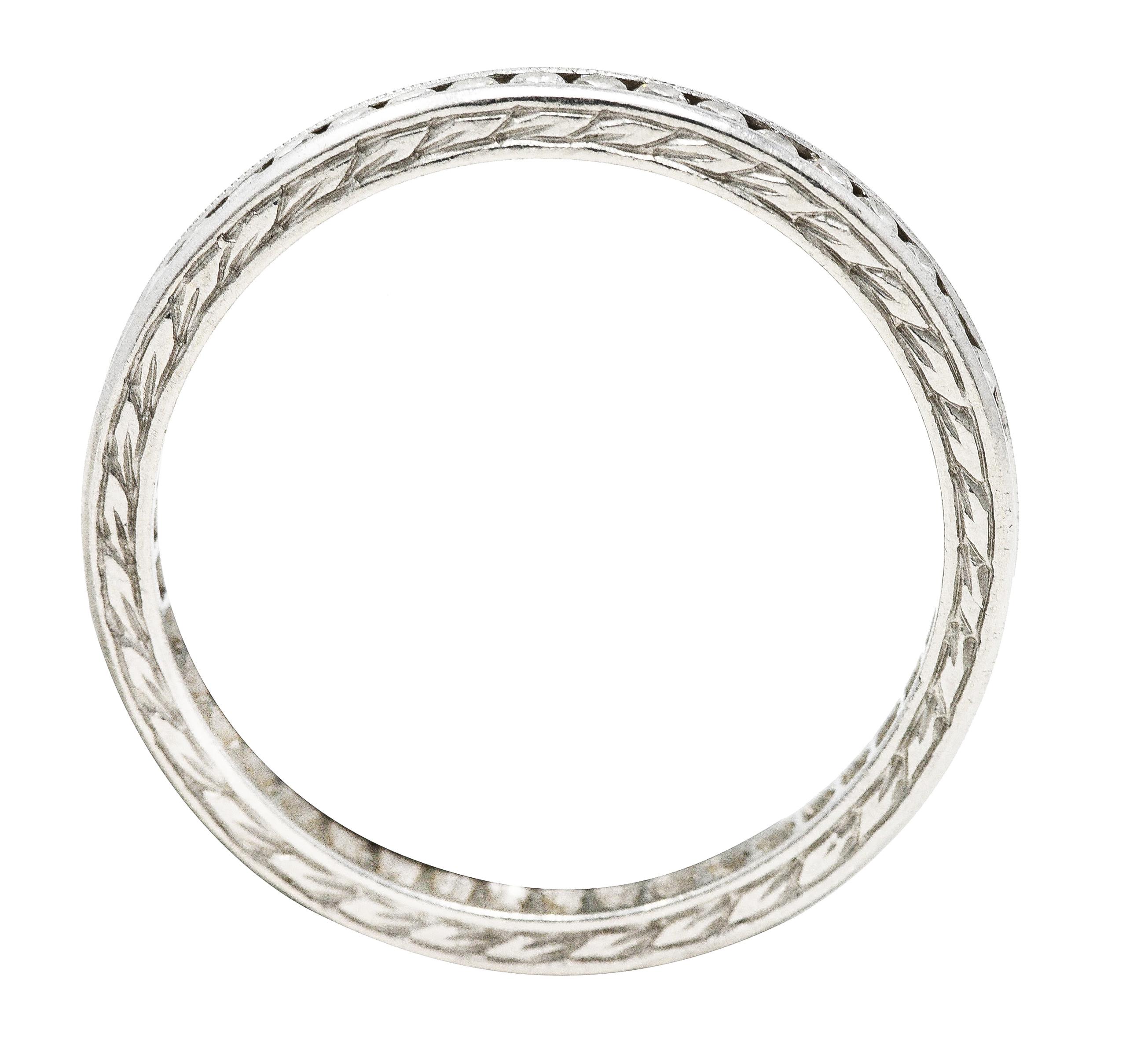 Art Decó 0,44 Quilates Diamante Platino Trigo Alianza de boda de la eternidad en Excelente estado para la venta en Philadelphia, PA