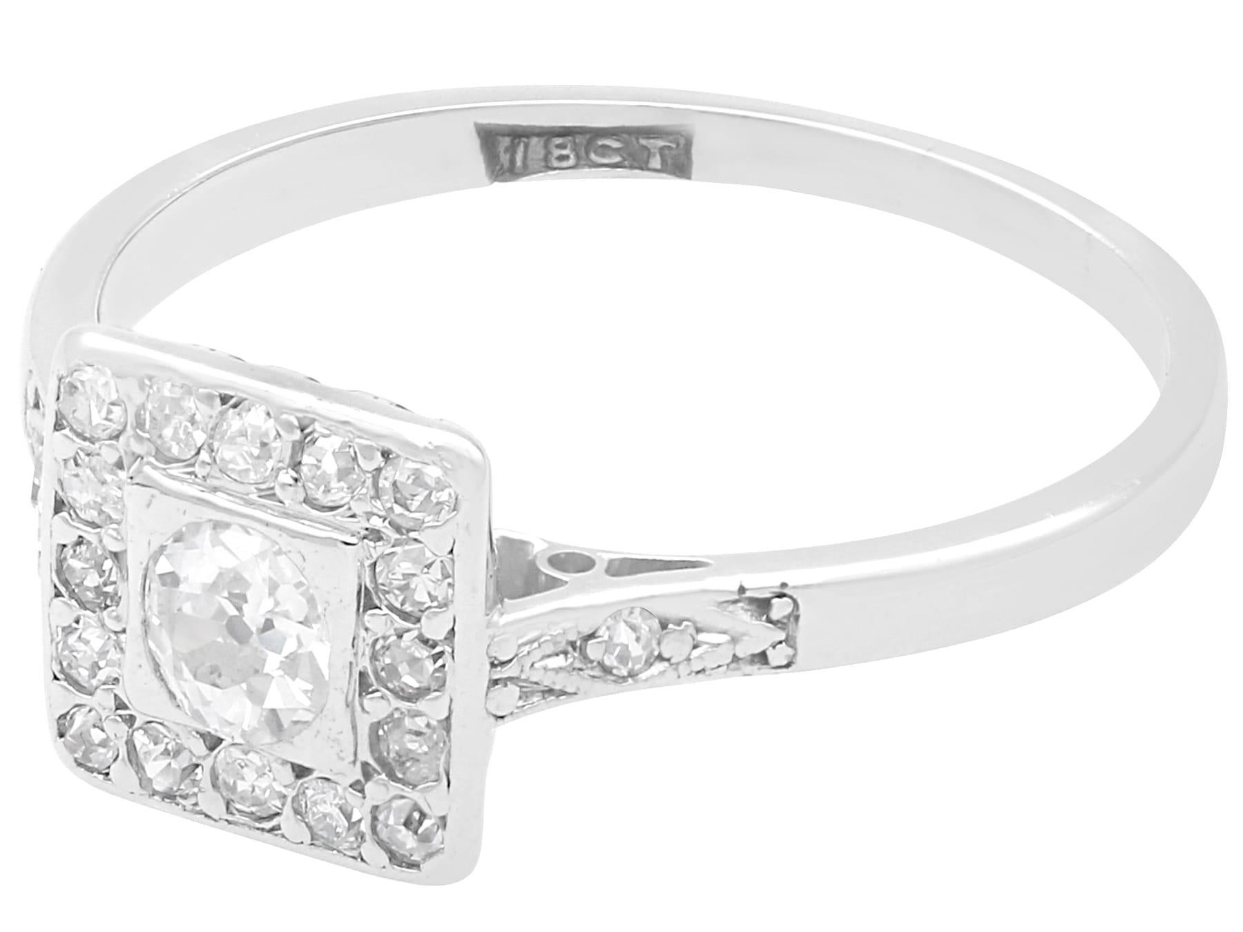 da uomo o donna Anello Art Deco con diamante da 0,45 carati e cluster in oro bianco 18 carati Circa 1925 in vendita