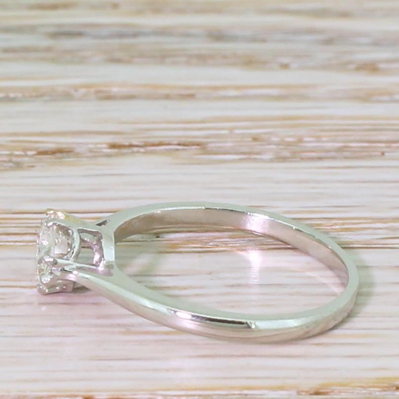 Art Deco 0.45 Carat Old European Cut Diamond Platinum Engagement Ring In Good Condition In Essex, GB
