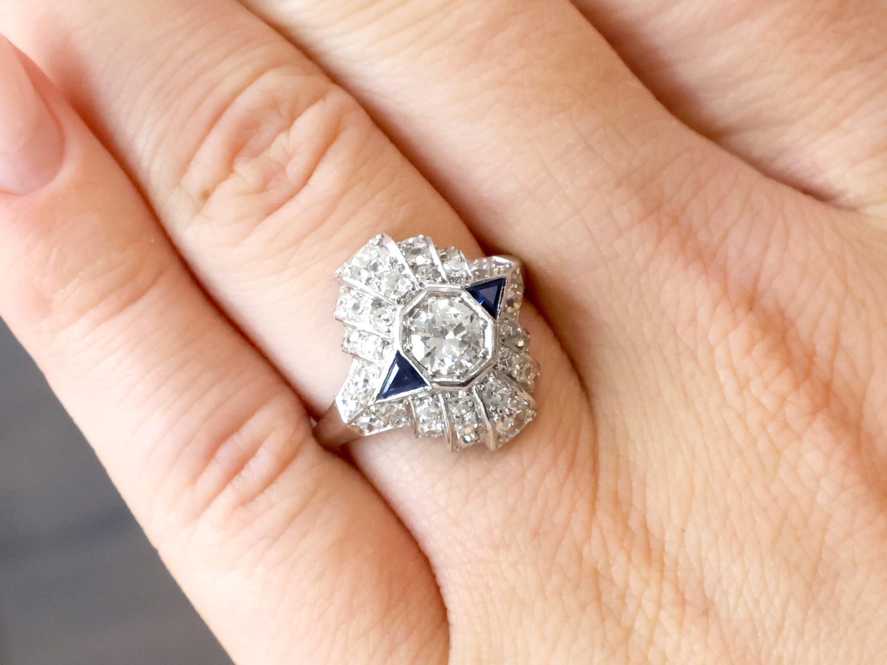 Art Deco 0,45 Karat Saphir 1,75 Karat Diamant Platin Kleid Ring CIRCA 1920 (Alteuropäischer Schliff) im Angebot