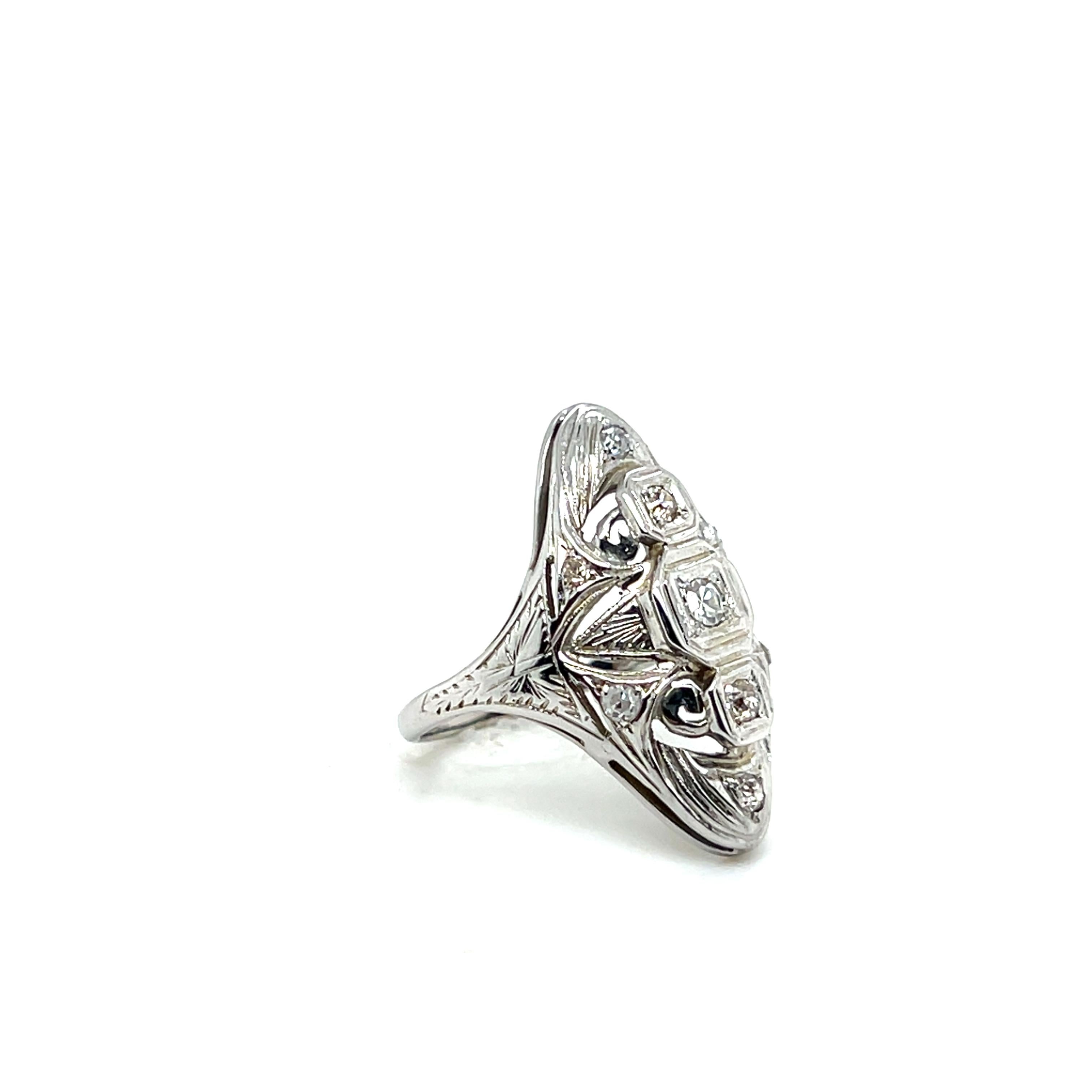 Anello da pranzo Art Deco 0,45 TCW con diamante vecchio europeo in oro bianco 18k 1930 in vendita 1