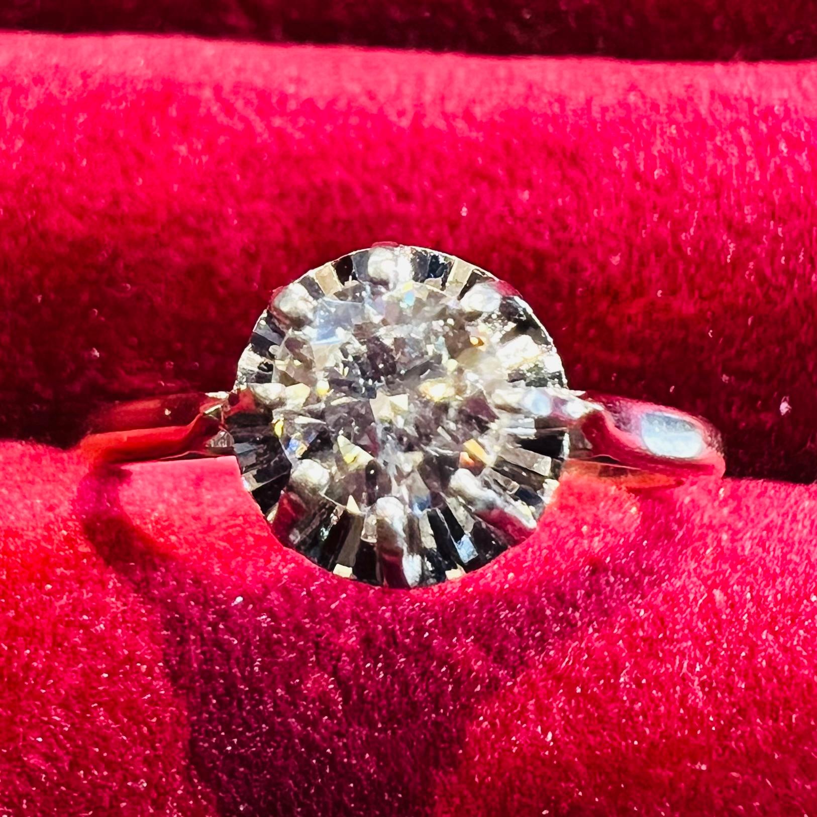 Bague solitaire Art déco en or 18 carats avec diamant taille ancienne de 0,45 carat, c. 1930 en vente 5