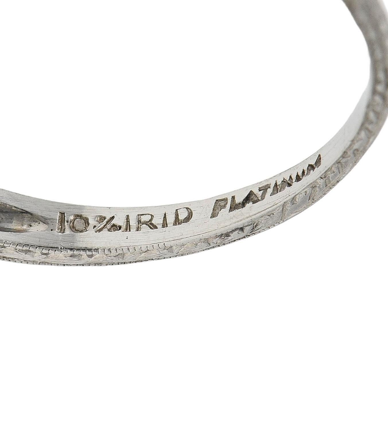 Art Deco 0,47 Karat Diamant Platin Verlobungsring mit verschnörkeltem Blattwerk, Vintage im Angebot 7