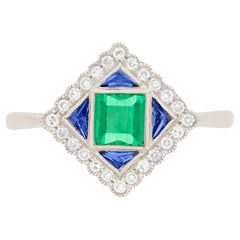Antique Art Deco 0.50 Carat Emerald, Sapphire and Diamond Ring, circa 1920s