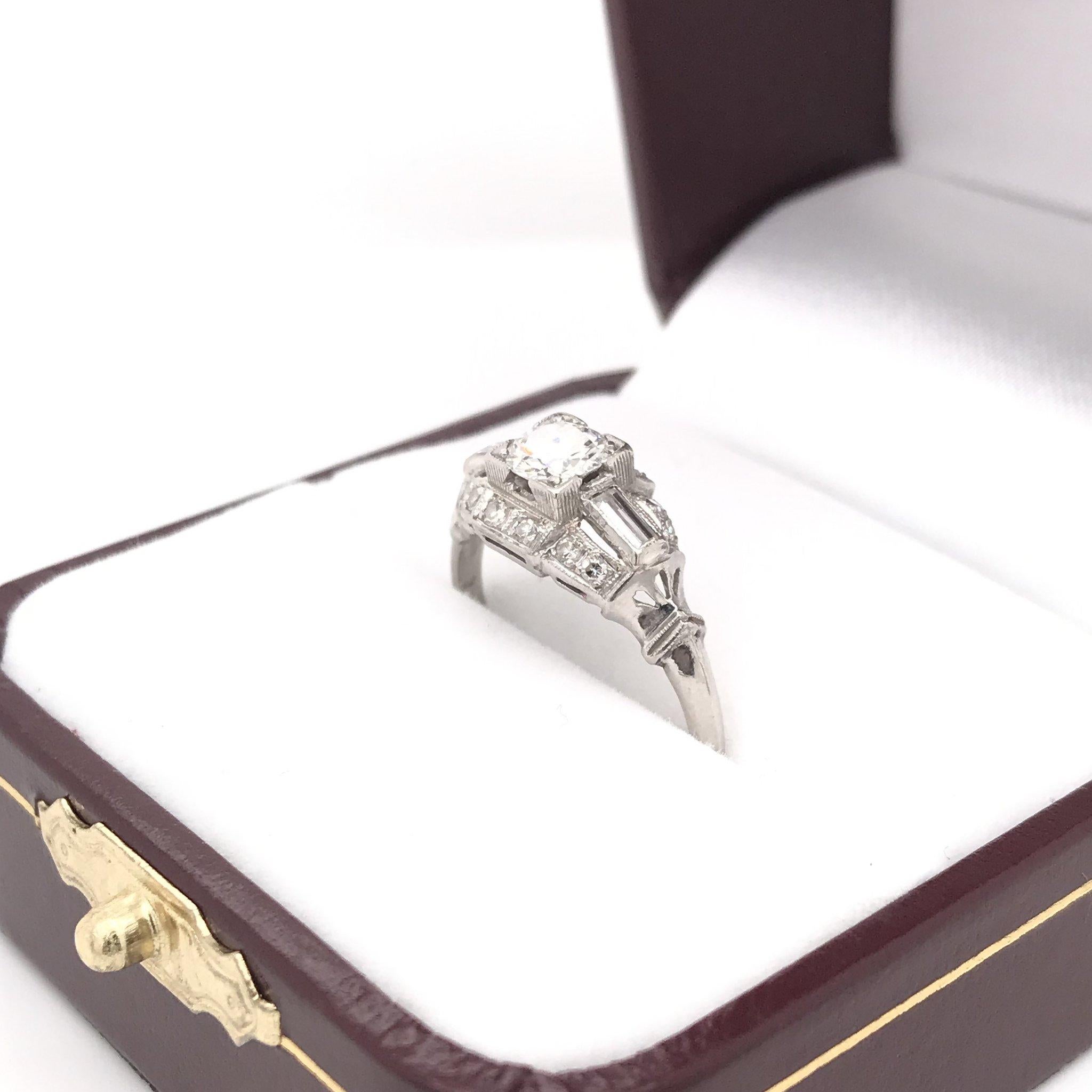 Art Deco 0.50 Carat Platinum Diamond Ring 2