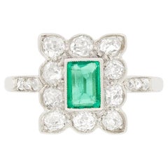 Antique Art Deco 0.50ct Emerald and Diamond Cluster Ring, c.1920s