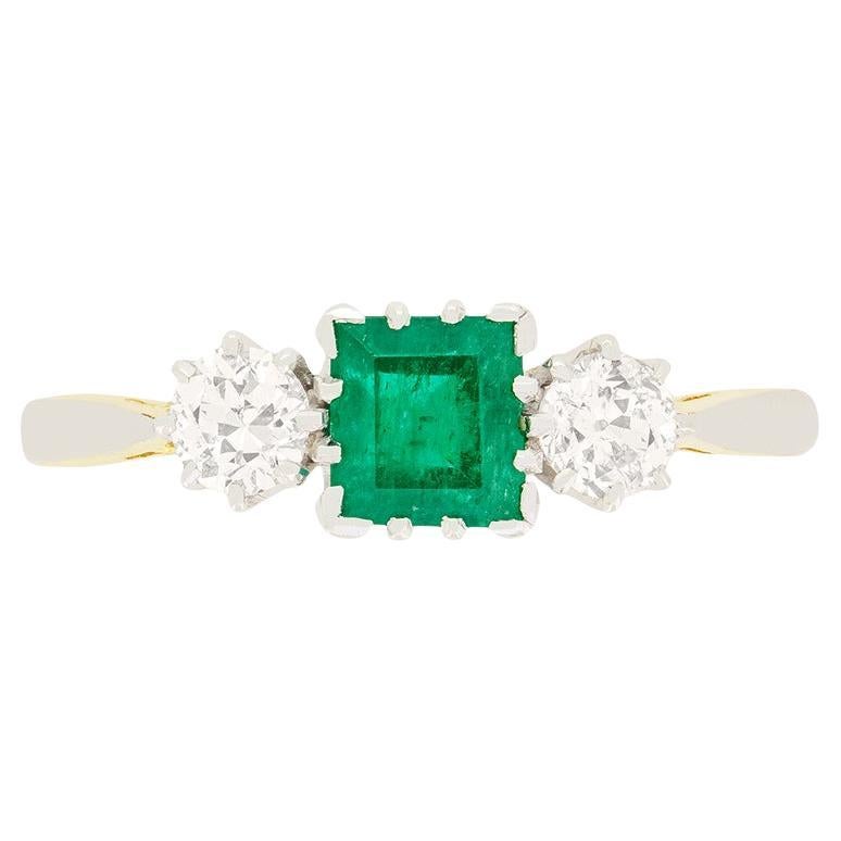 Art Deco 0.50ct Emerald and Diamond Trilogy Ring, c.1920s For Sale