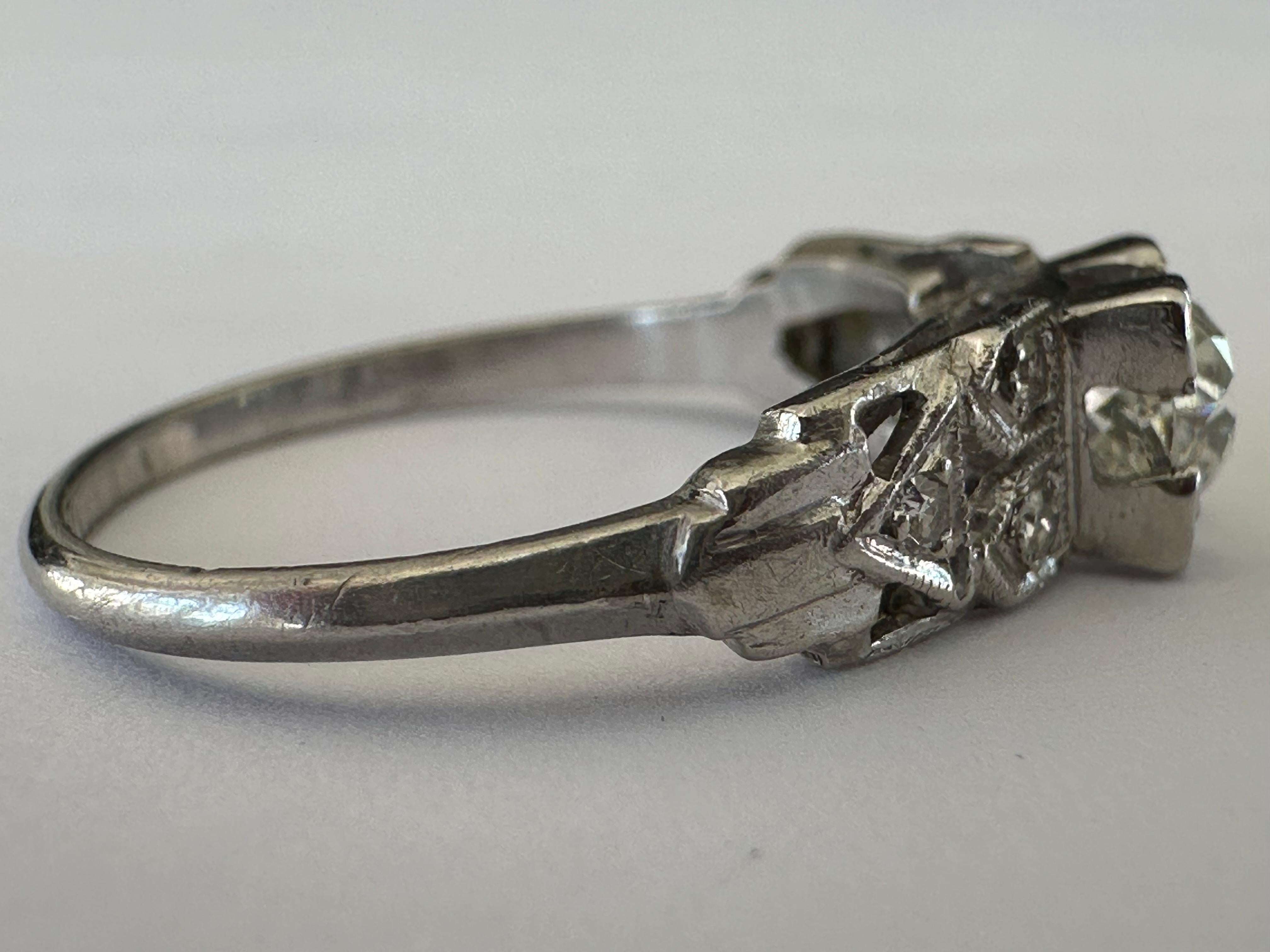 Women's Art Deco 0.52-Carat Diamond Engagement Ring  For Sale