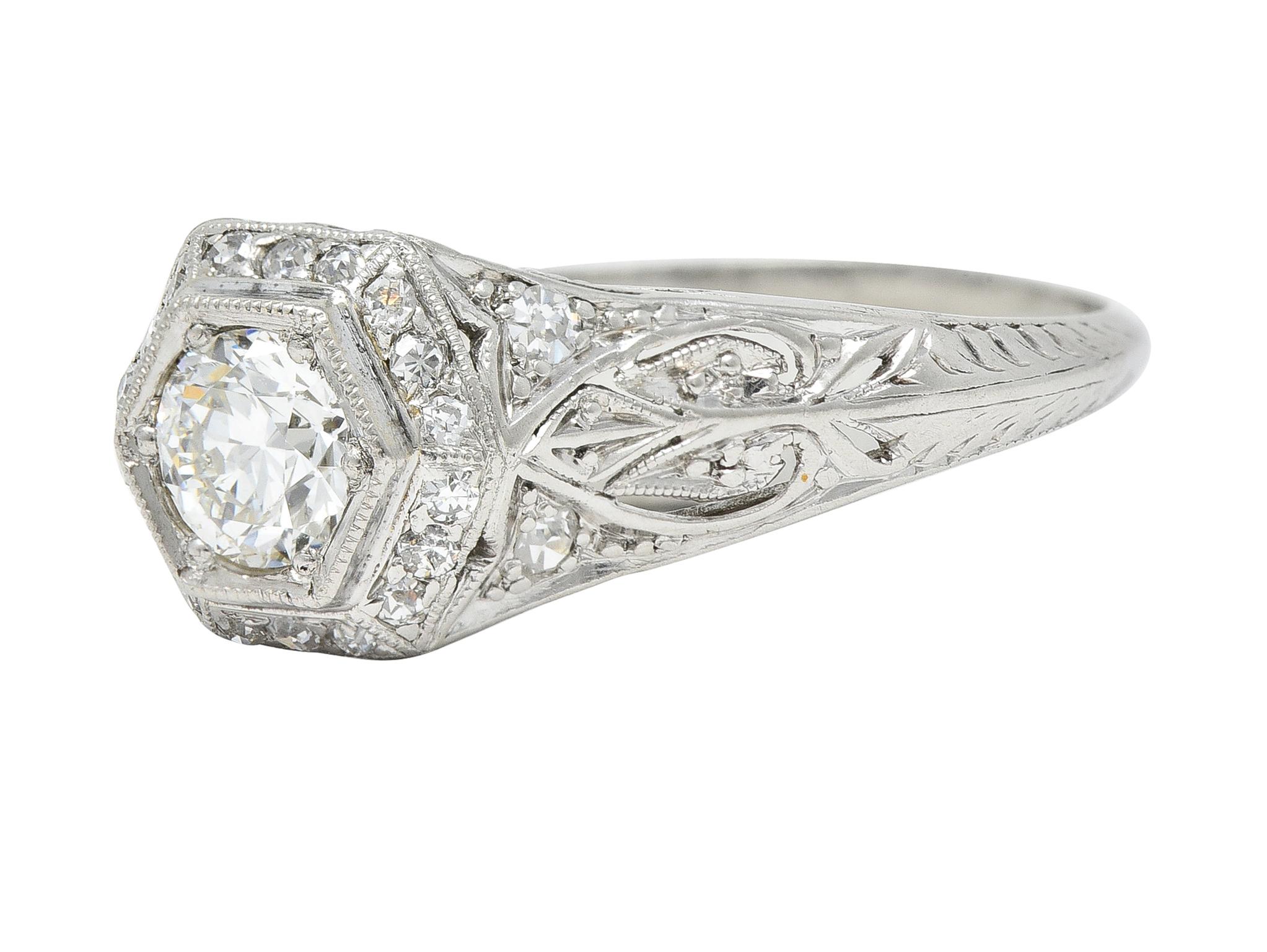 Bague de fiançailles Art déco ancienne en platine avec diamant taille européenne ancienne de 0,54 carat en vente 2