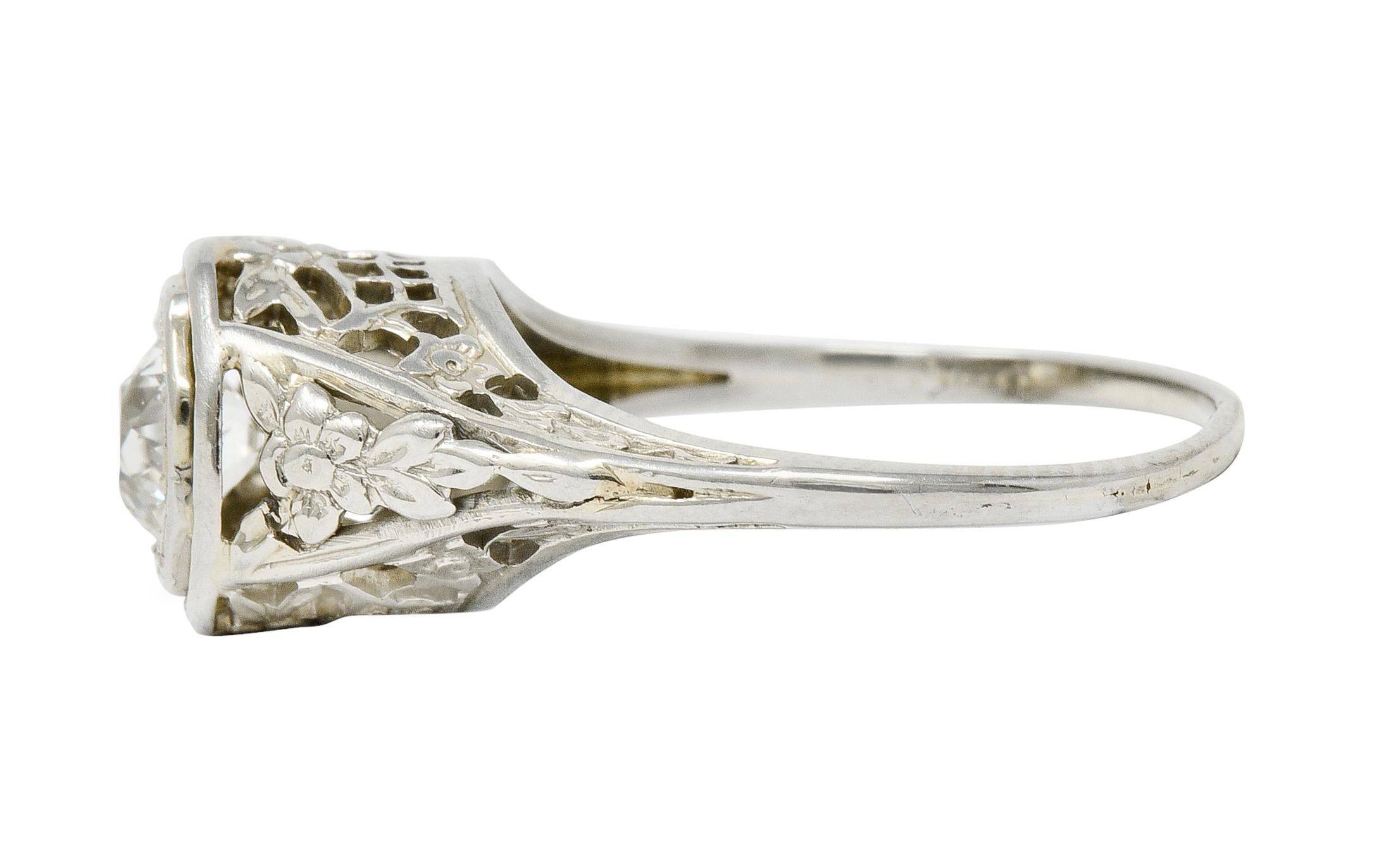 Women's or Men's Art Deco 0.55 Carat Diamond 18 Karat White Gold Engagement Ring
