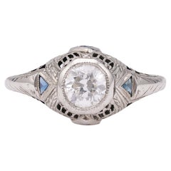 Anello Art Deco con diamante vecchio taglio europeo da 0,55 carati in filigrana d'oro bianco 18 carati