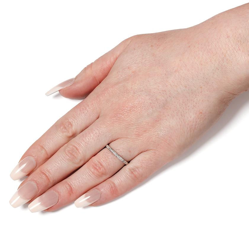 Art Deco 0.56ct Diamond Full Eternity, c.1920s In Good Condition For Sale In London, GB