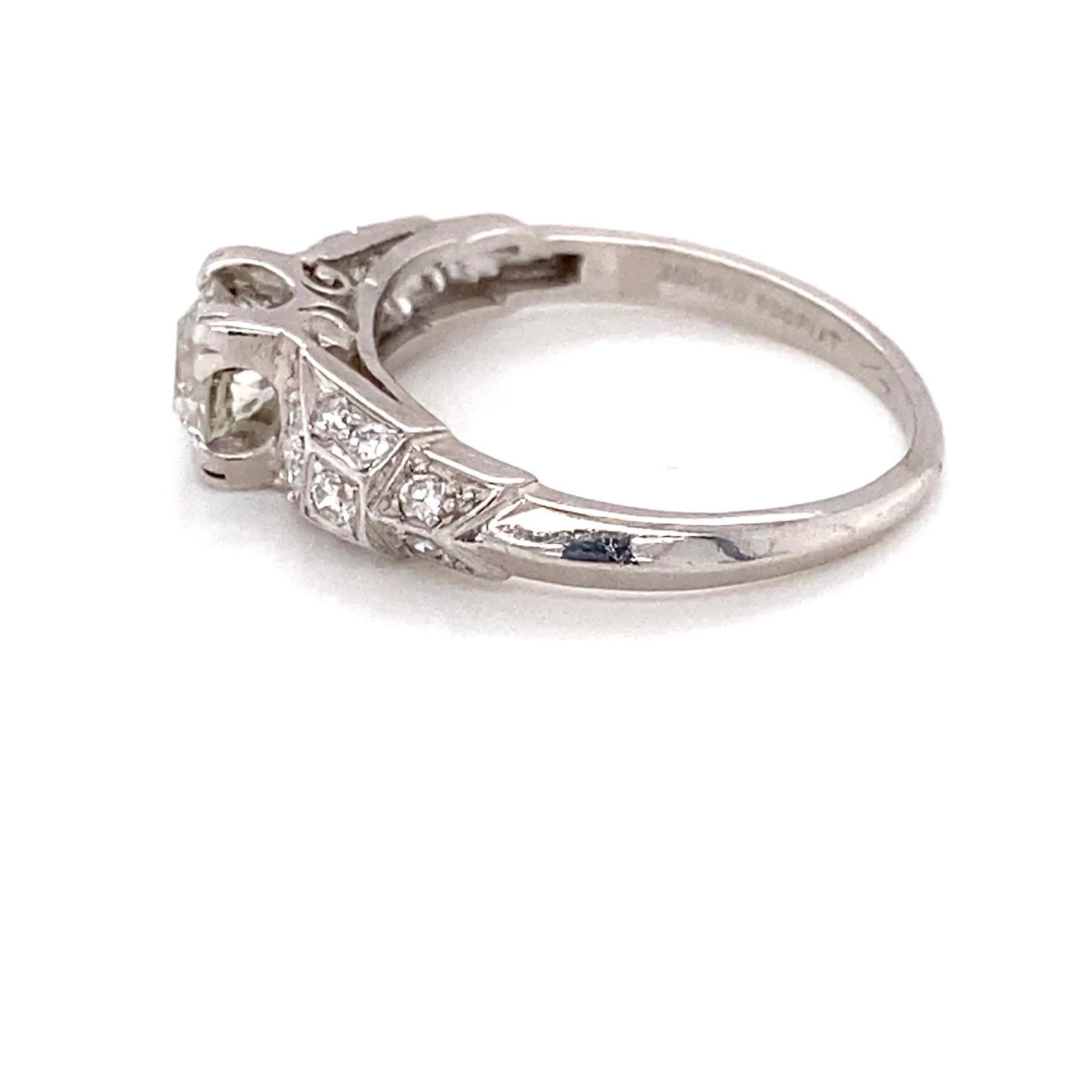 Art Deco 0.59 Carat Old European-cut Diamond Platinum Engagement ring In Good Condition In Towson, MD