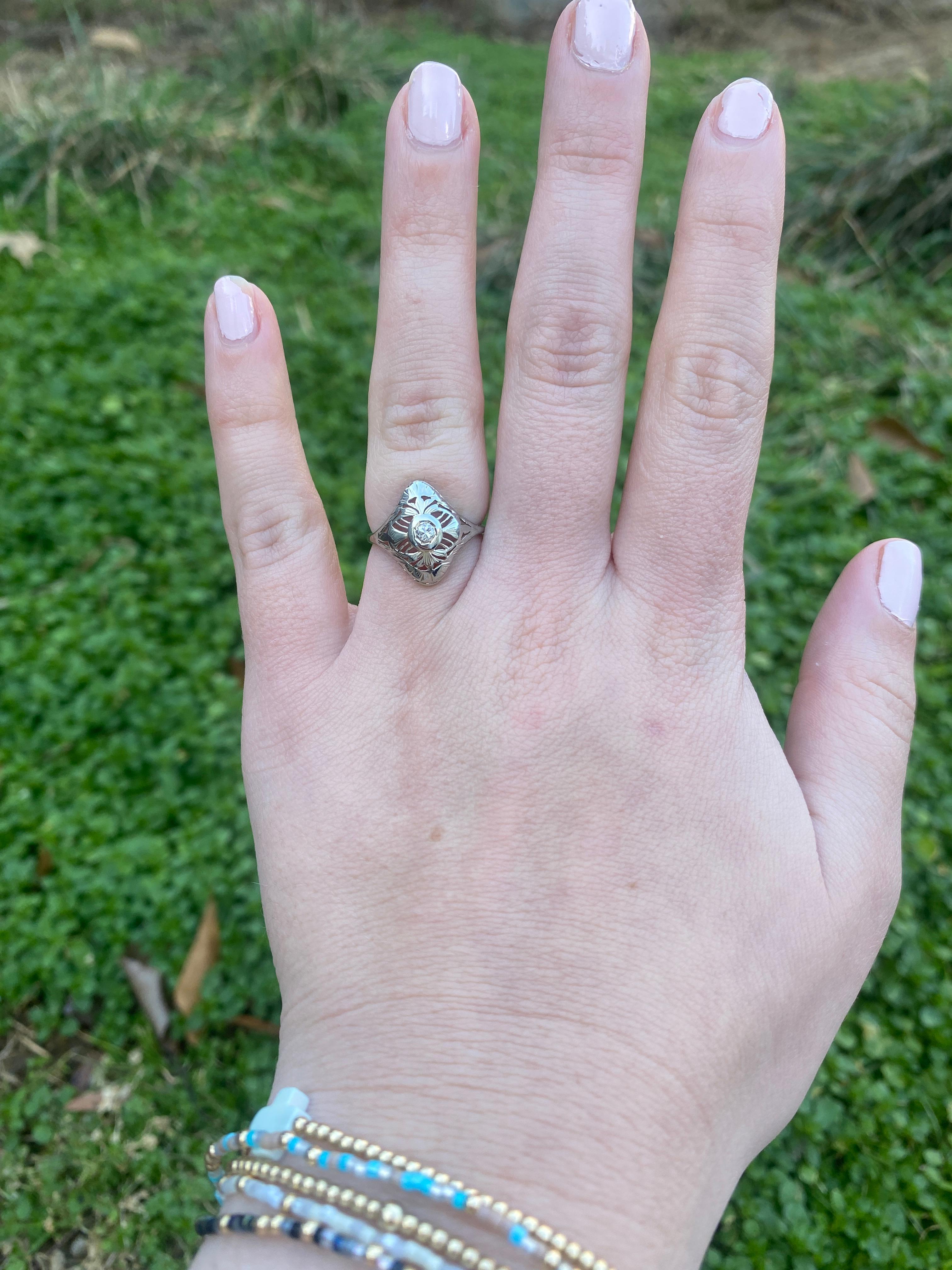 da uomo o donna Anello Art Deco con diamante in filigrana Navette da 0,05 carati, oro bianco 18 carati, misura 5,75 in vendita