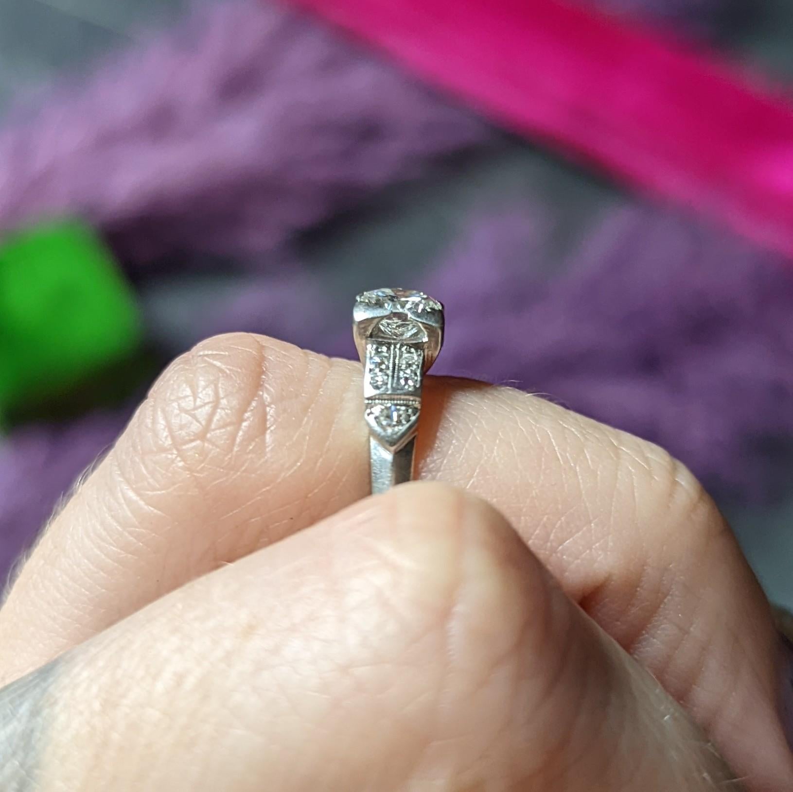 Art Deco 0.60 Carat Diamond Platinum Engagement Ring For Sale 7